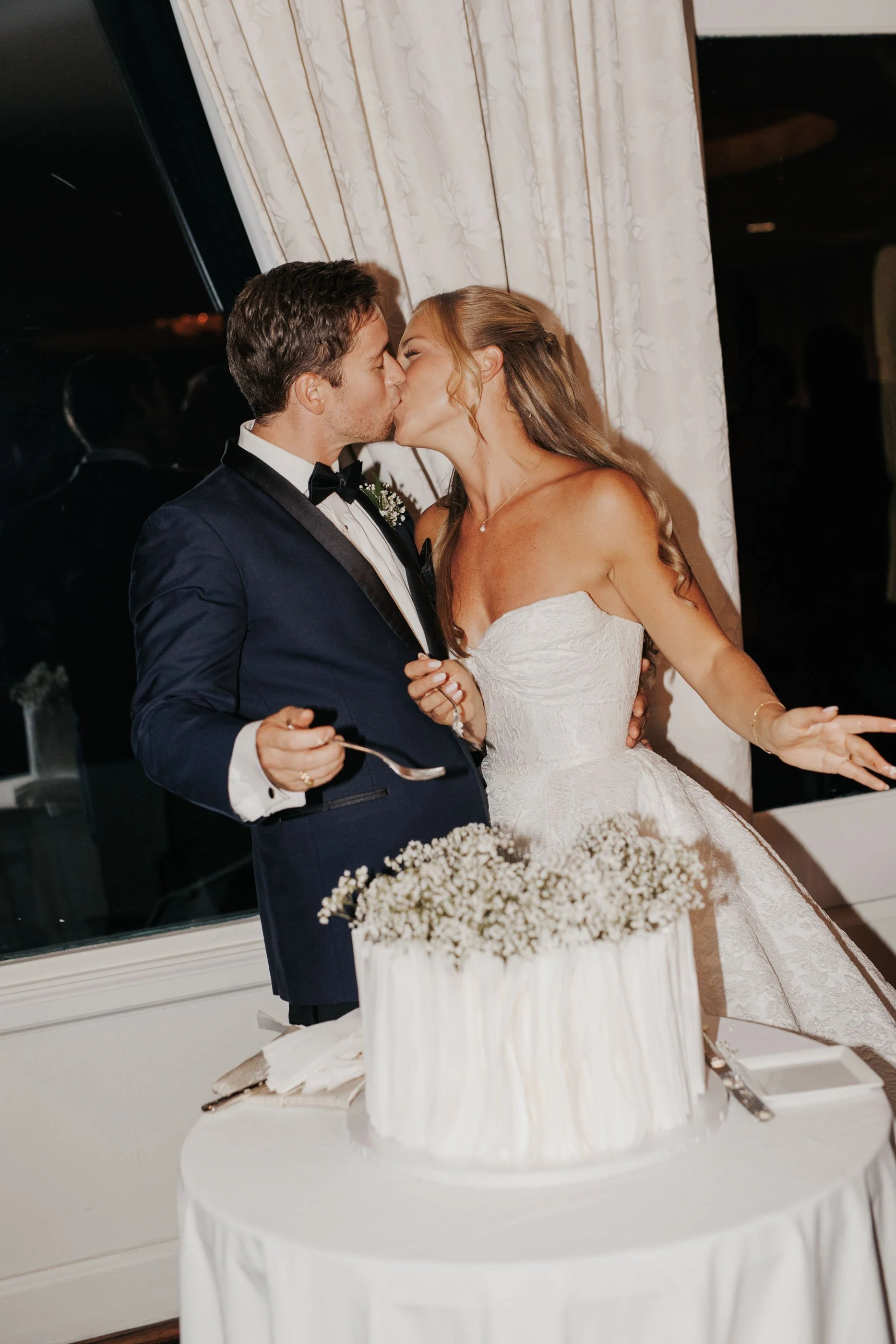 WhitneyErinSmith_Toronto_photographer_wedding_weddingphotographer_engagmentshoot_-45.jpg