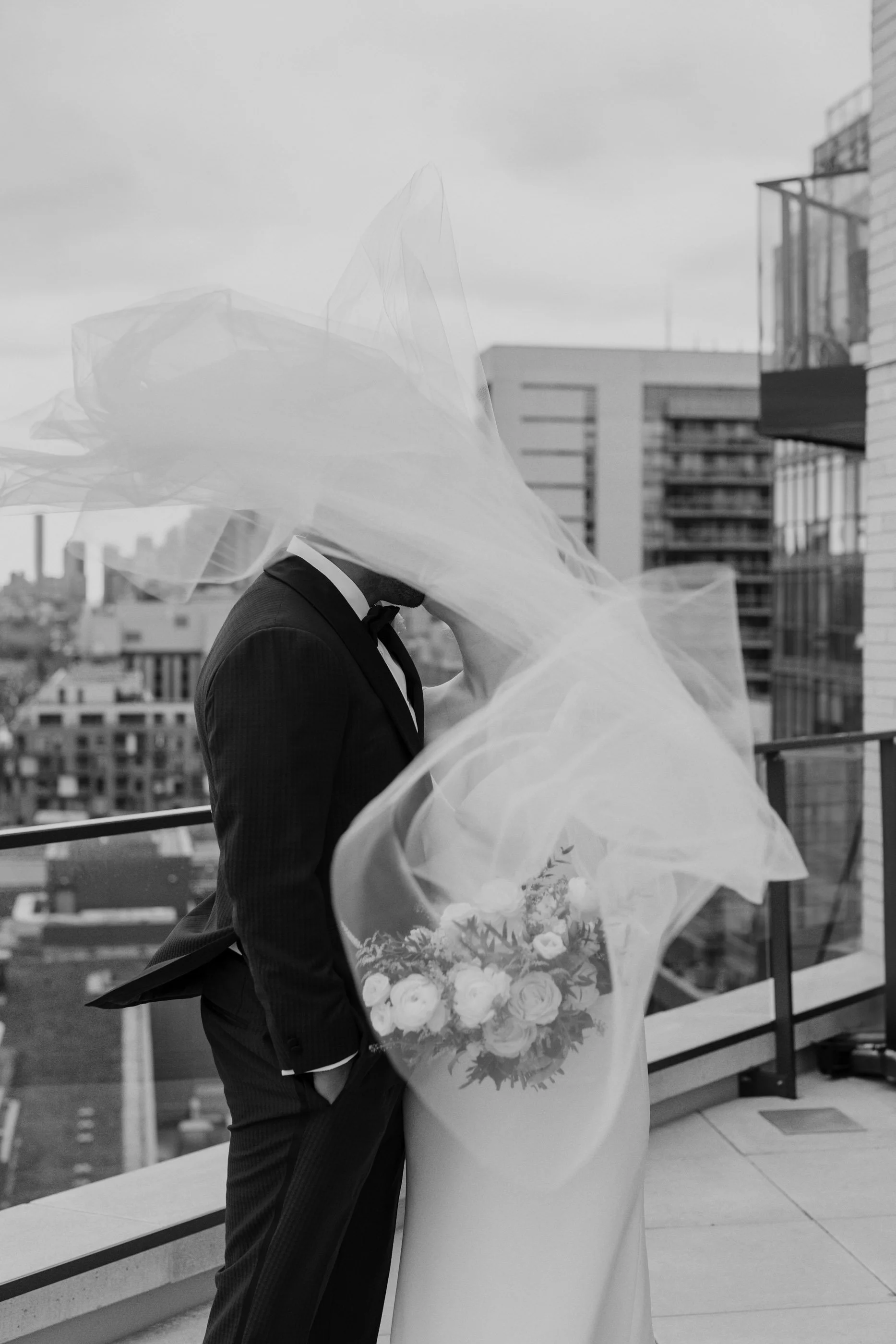 WhitneyErinSmith_Toronto_photographer_wedding_weddingphotographer_engagmentshoot_-77.jpg