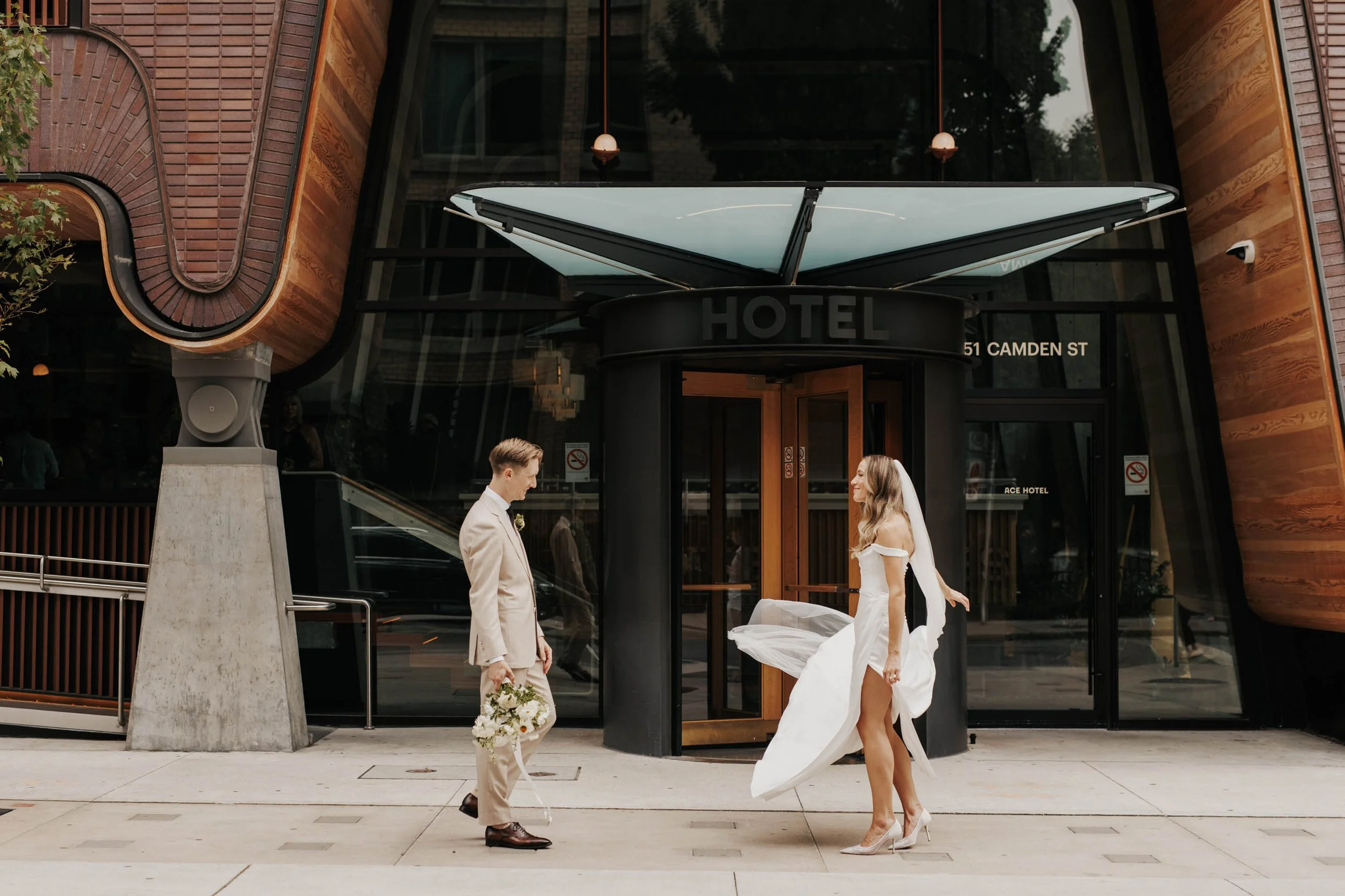 WhitneyErinSmith_Toronto_photographer_wedding_weddingphotographer_engagmentshoot_-104.jpg
