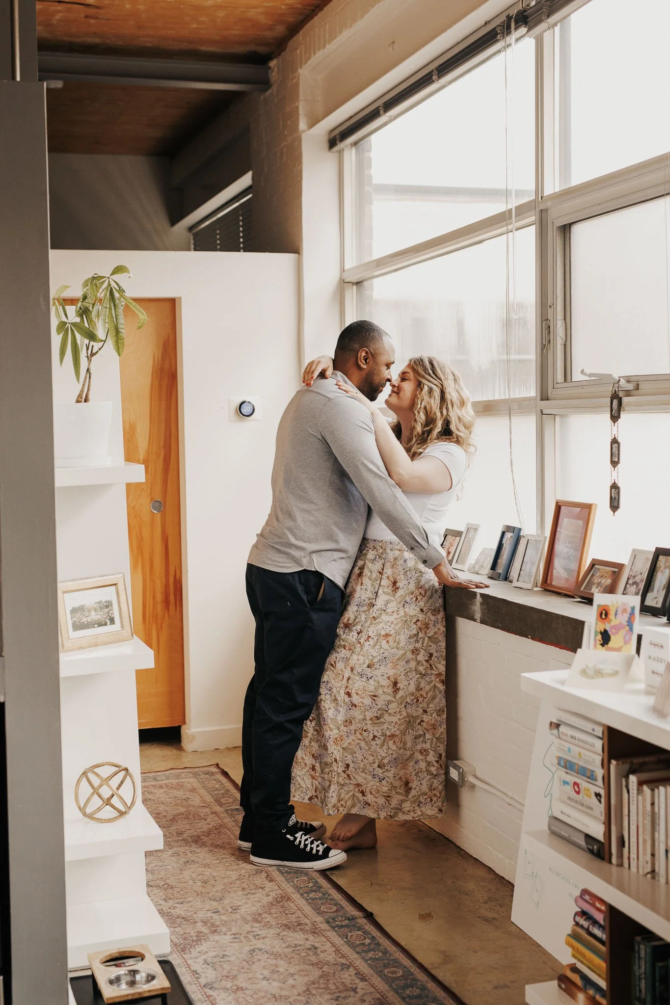 WhitneyErinSmith_Toronto_photographer_wedding_weddingphotographer_engagmentshoot_-47.jpg