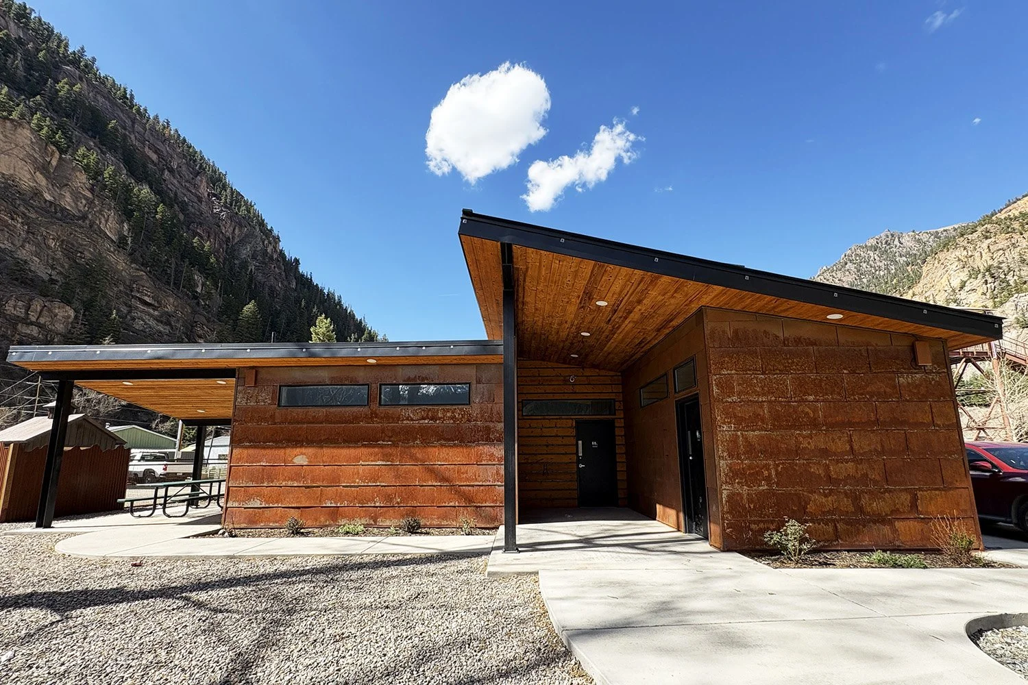 Outdoor view of Fellin Park Restrooms