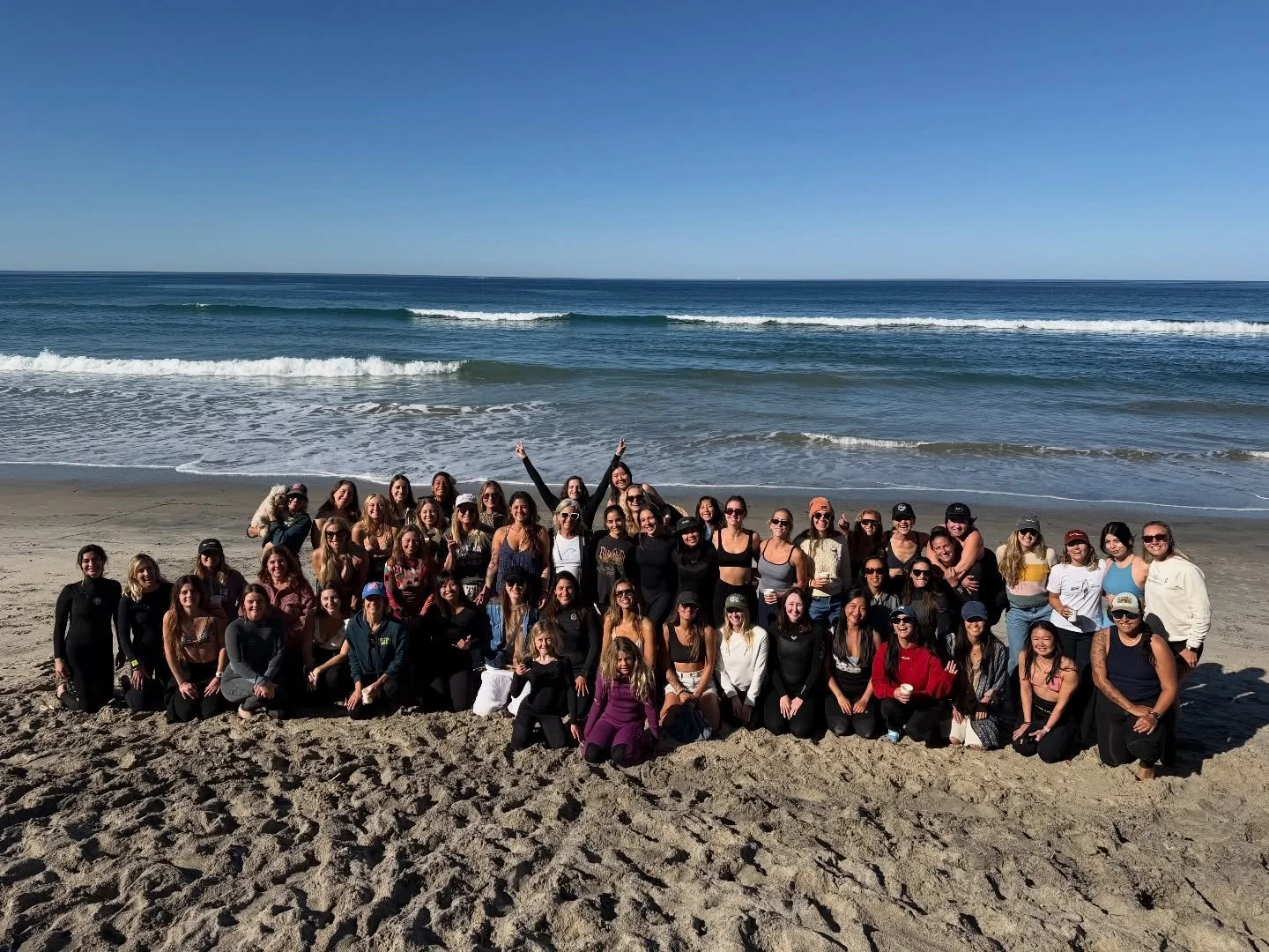 International Women&rsquo;s Day gave us the perfect excuse to gather with our favorite women (and supporters) and spend the morning cheering each other on in the waves. 

Thank you @groundswellcommunityproject and @neptuna_terra for co-hosting this i