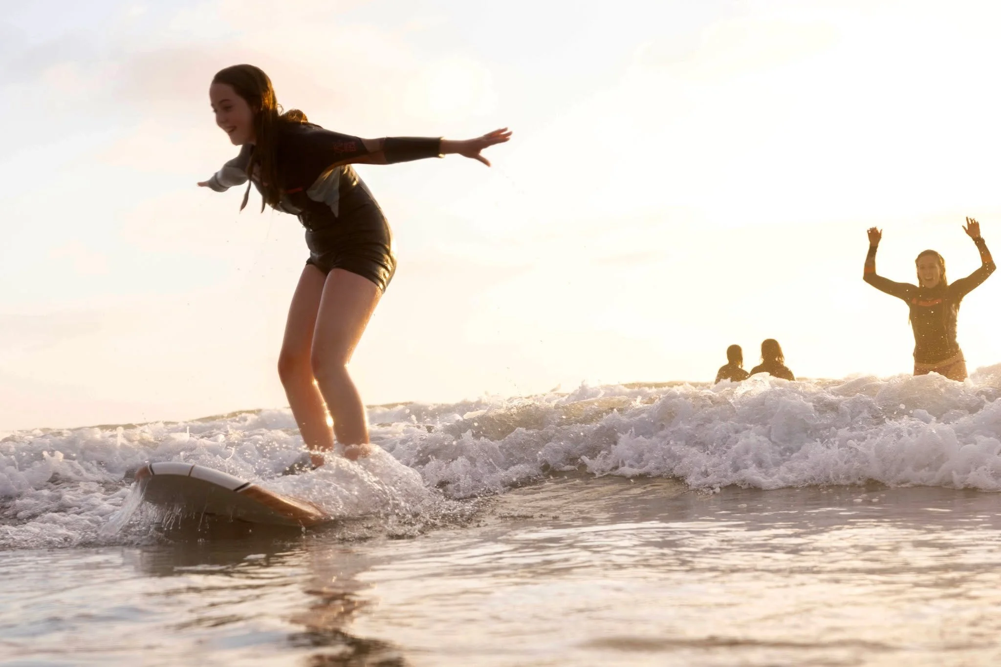 A little sun, a few waves, and a whole lot of confidence. 

This is what mentorship looks like in and out of the water. 

📷 @laurenhensgens