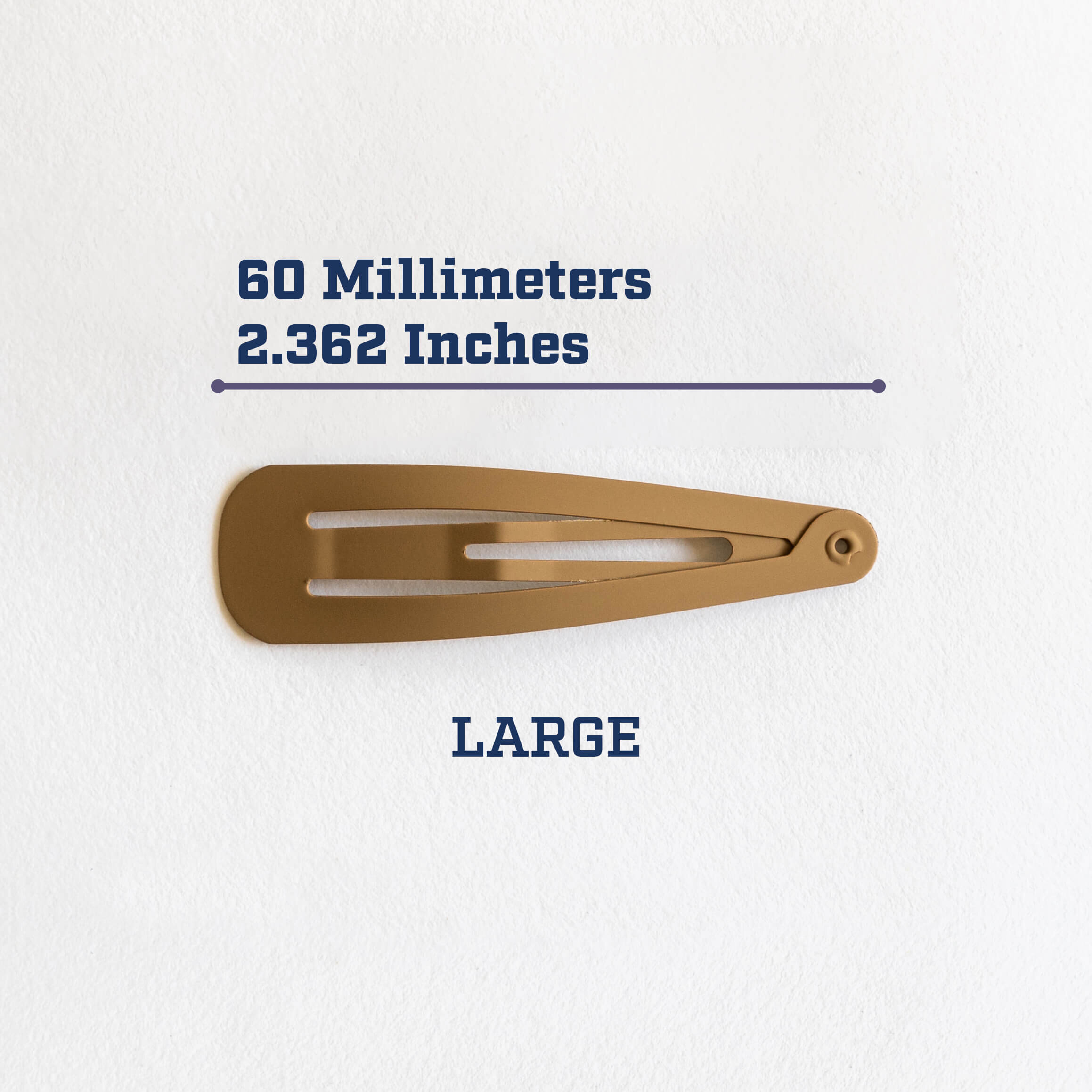 A picture showing the size of the large Pop Clip.