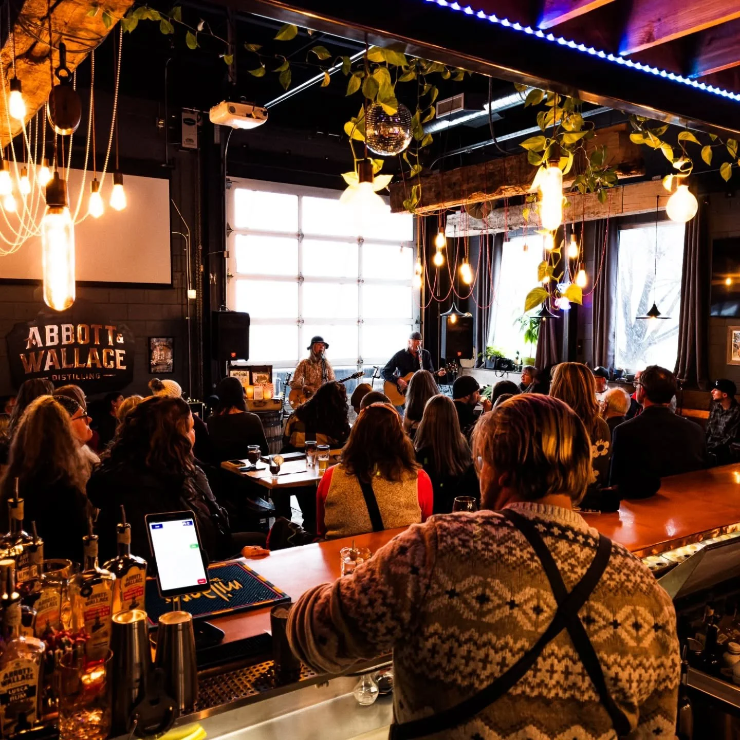 No excuses needed. It's Friday and we have live music with @strangebyrds and delicious libations. Have a great weekend, and we hope to see you soon!🥃