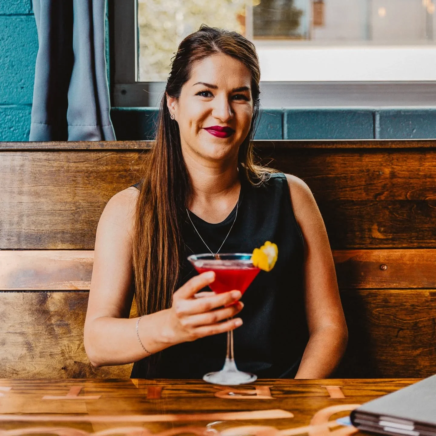 Wednesday is a great day for cocktails! Get over the hump and have a drink with Diana @betancourtdii