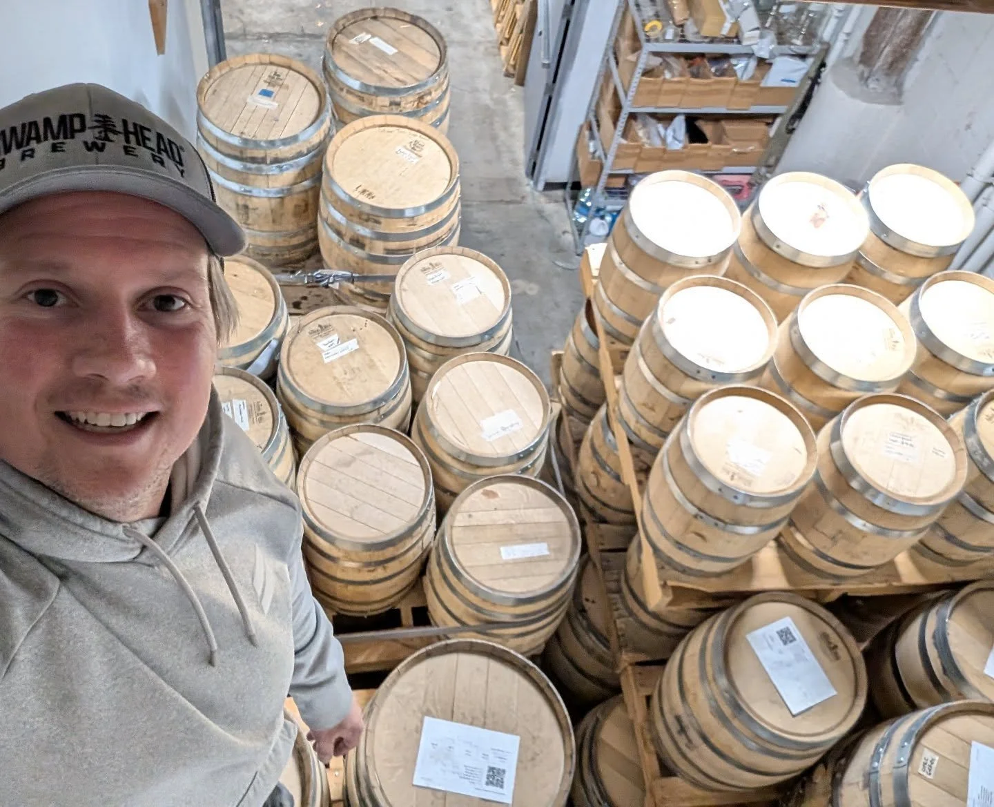 We&rsquo;ve got some amazing single barrels rolling out just in time for the holidays! 🥃 Our current Rye Single Barrel &ldquo;SB69&rdquo; (104 proof) is a standout &mdash; cherries, barnyard, and perfect for the season. Stop by for the Music Open Mi