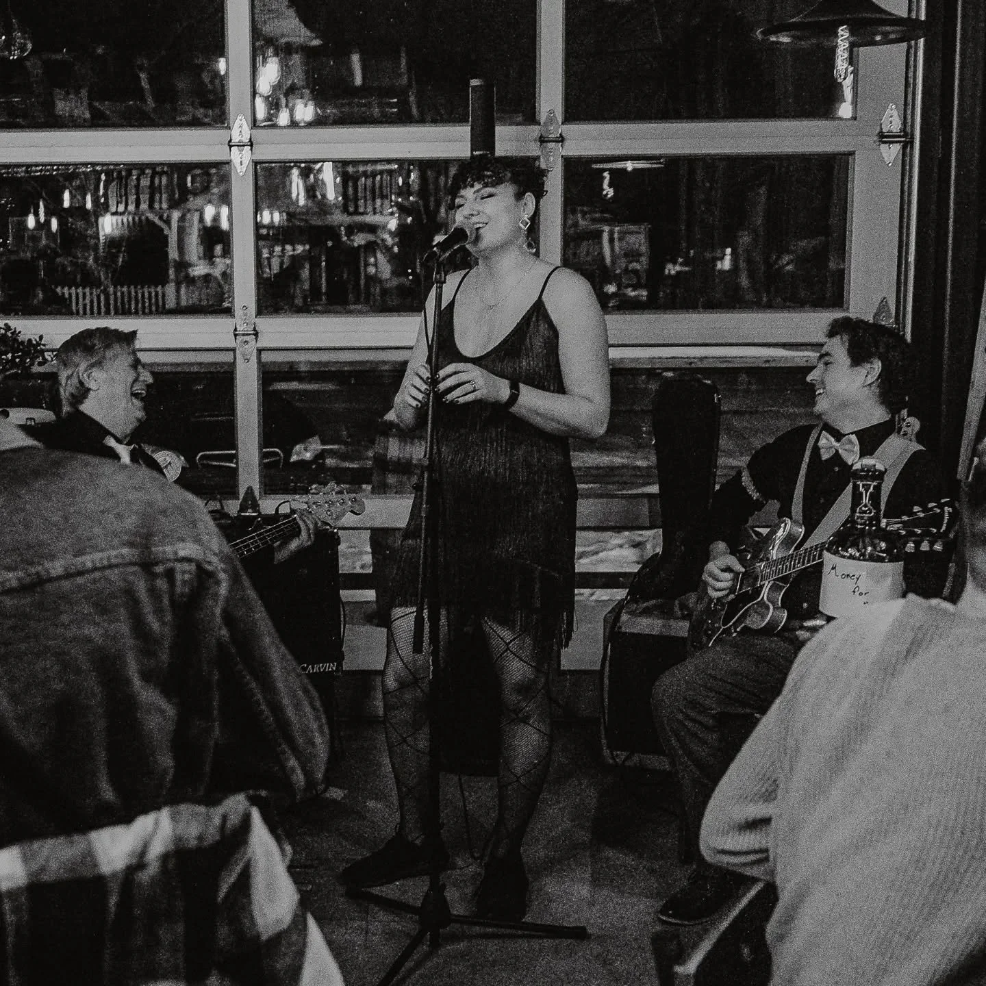 Friday Night Jazz with @onnikaandtheobsession tonight at 6pm. Feel the soul and melt away the cold with one of Longmont's finest artists. Hot Toddy's and smooth melodies are just what the doctor ordered. Cheers!