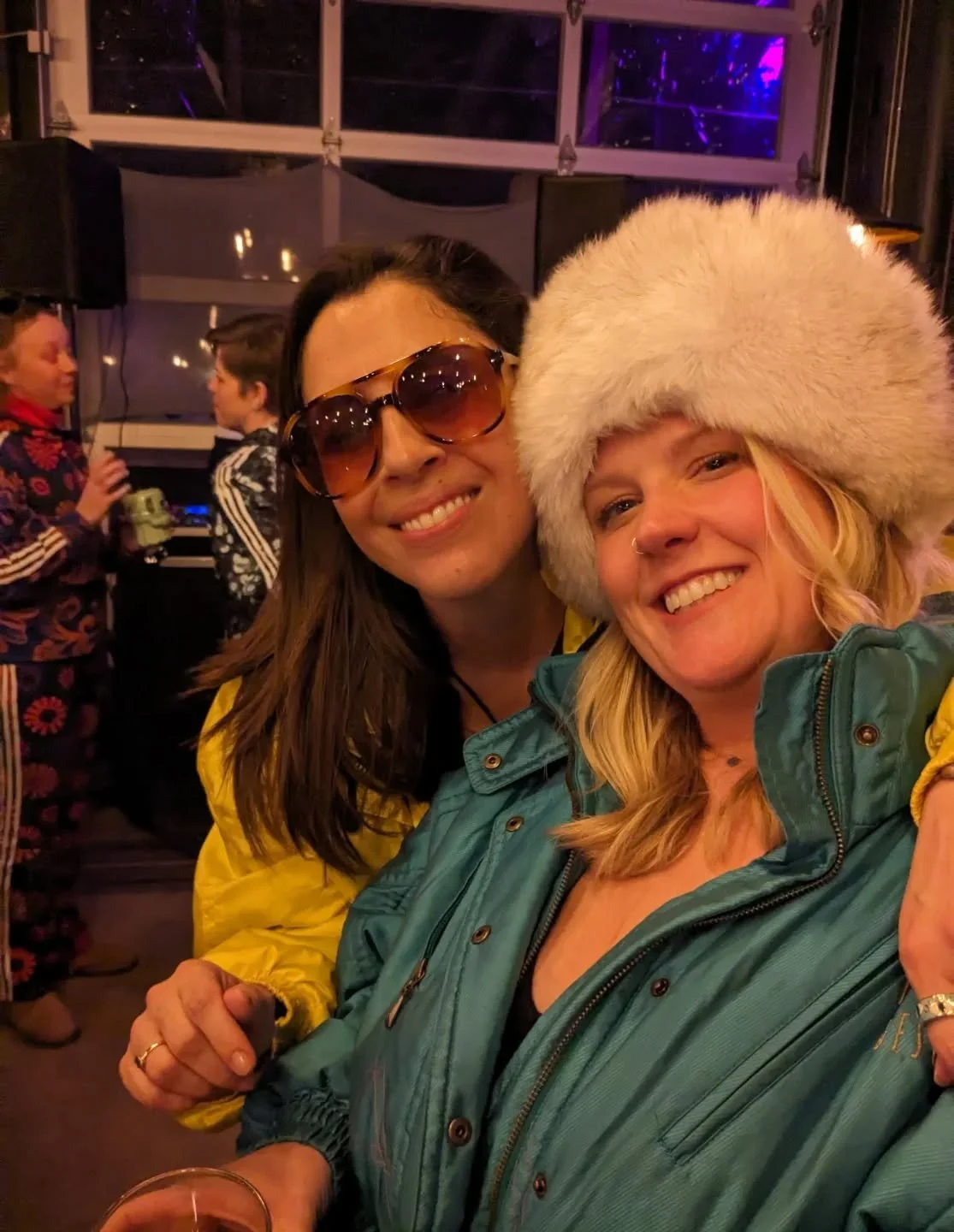 2026 is the Winter that never was, but this Saturday is @owndowntownlongmont Winter Games Costume Crawl! Sport your neglected ski gear and come enjoy a FREE Ice Luge or Shot Ski! 3/28 5-10pm