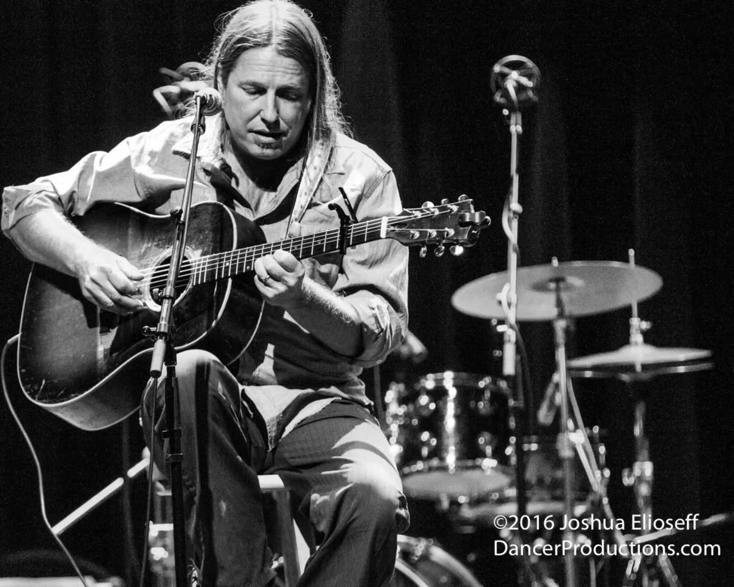 We are so blessed with the musical talent around us. Join us Friday night for tunes from the local legend @danny.shafer.1  He usually plays on big stages with big names, but he's bringing his guitar and songwriting to lil ol' Longtucky. Tonight 6:30p