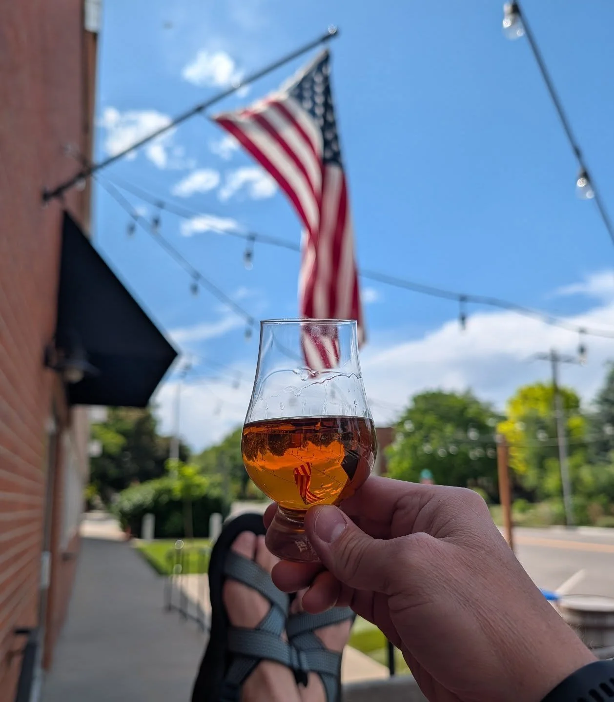 Today, we raise a glass in reflection and remembrance for those who gave everything in service to our country and our freedom. We are deeply grateful to all who have served. Wishing everyone a memorable Memorial Day!