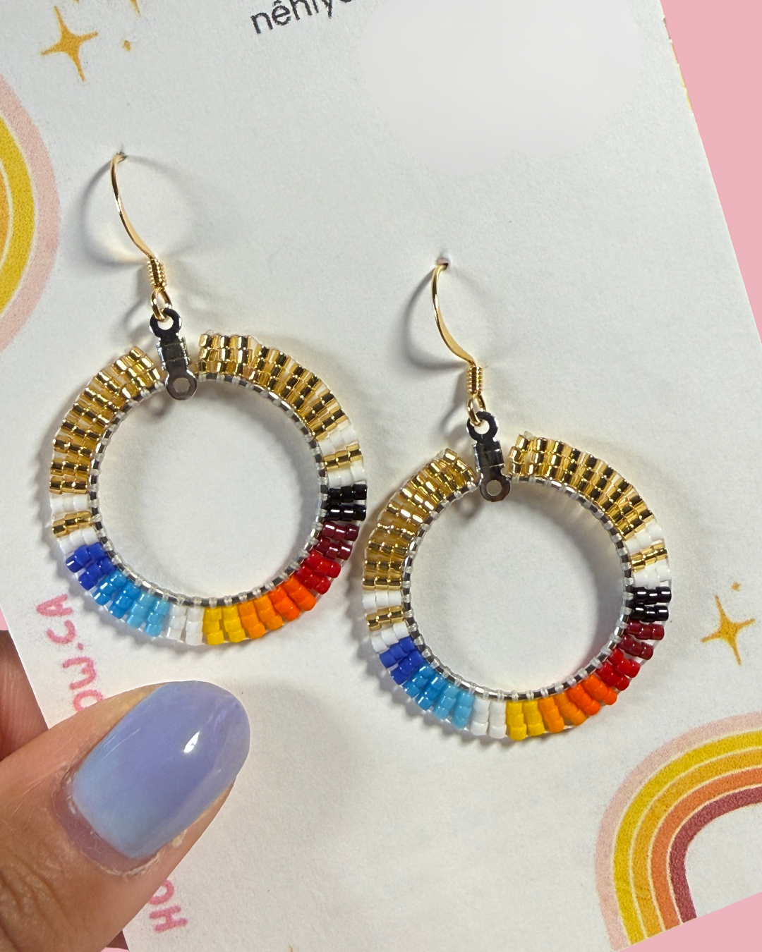 Shiny Gold Hoops Close.png