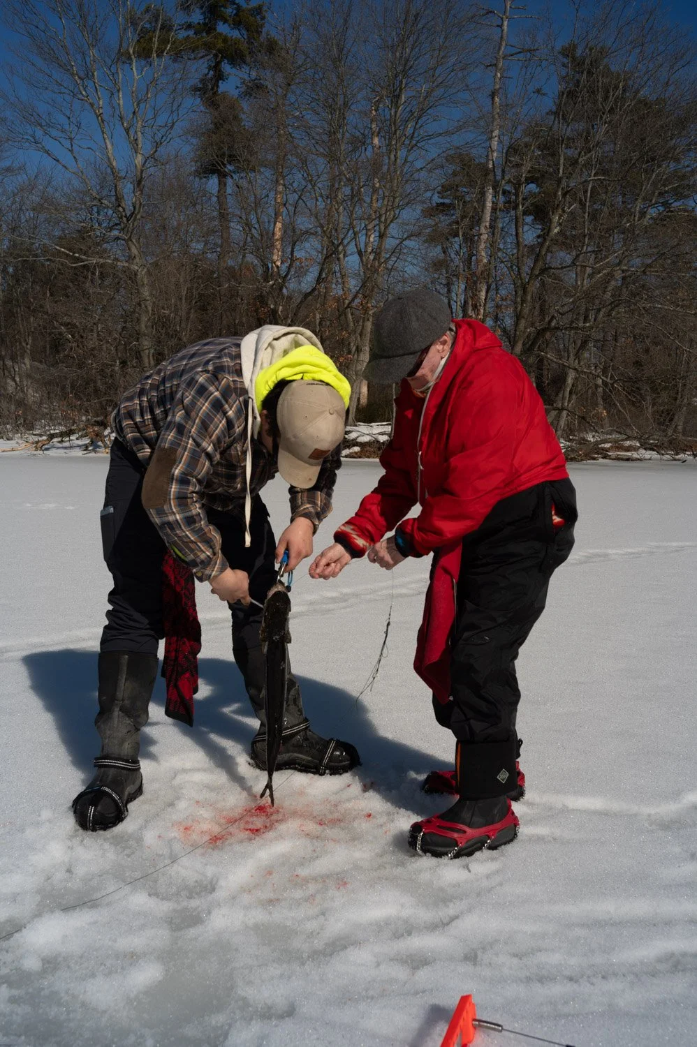 Ice_Fishing-2.JPG