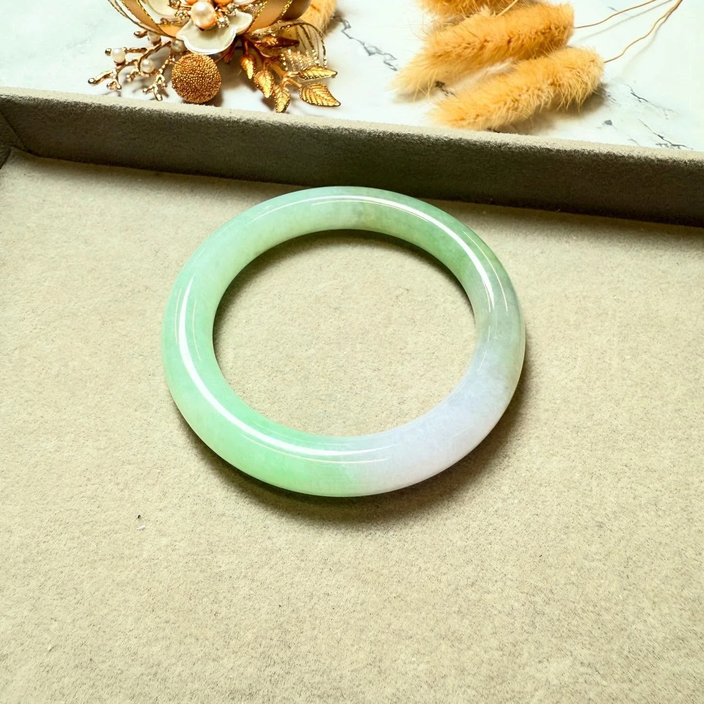 The Rainbow Apple.jpg