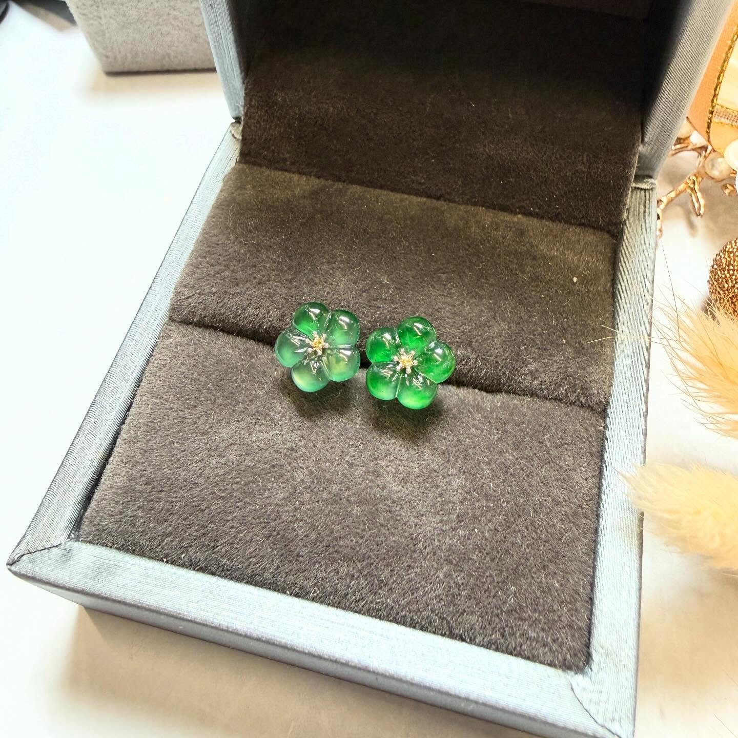 [Signature] 🌸The Pentamerous Flower Studs❤️ (EE011225)