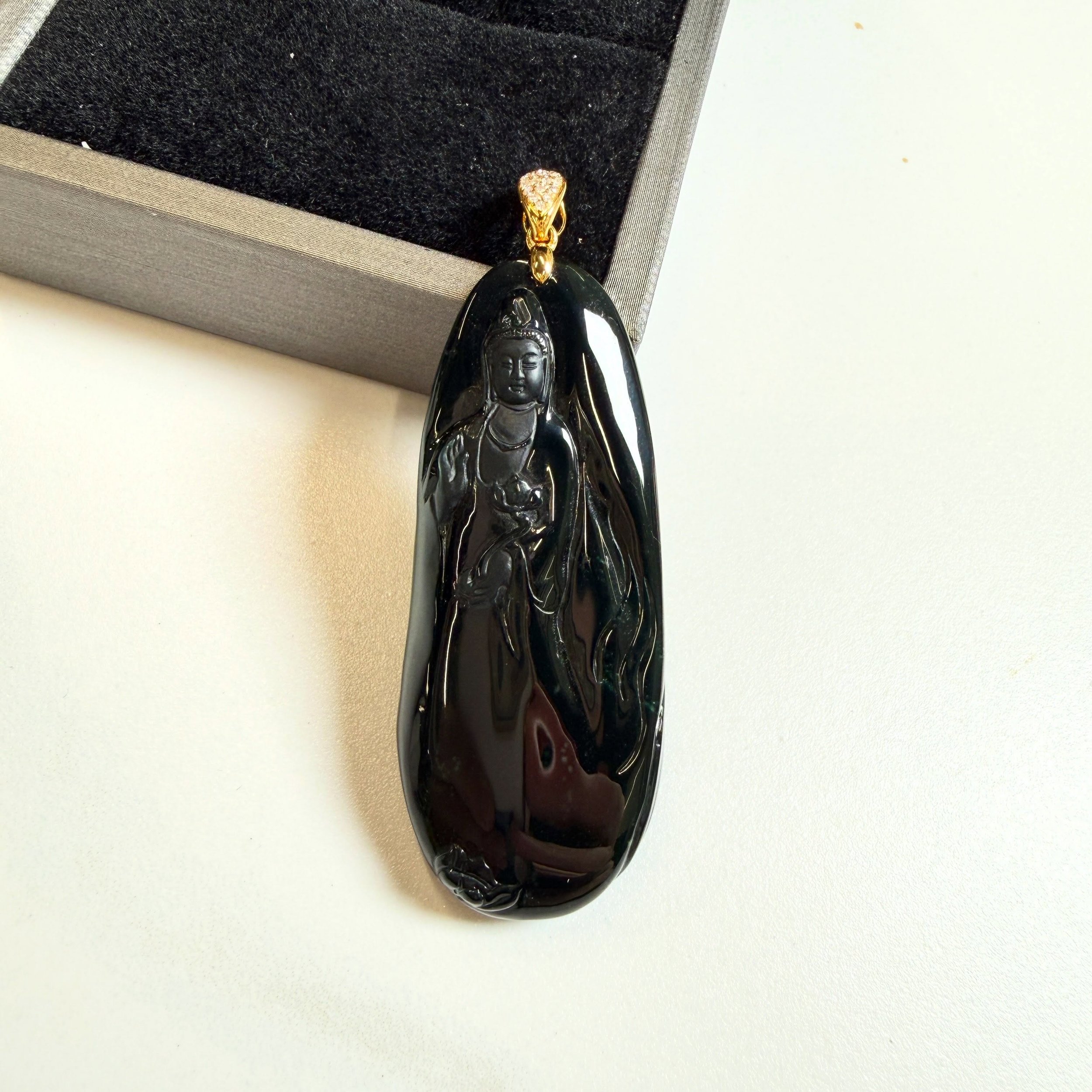 Omphacite Goddess.jpg