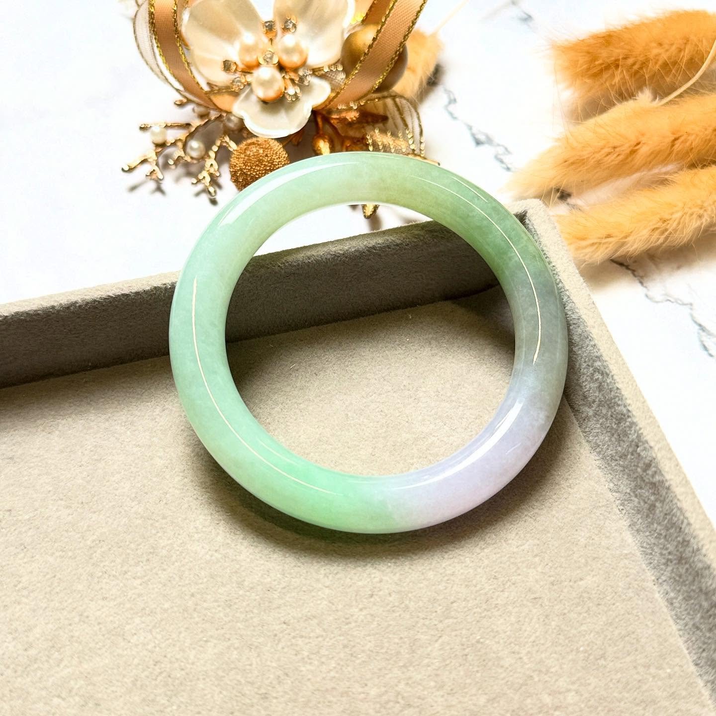 The Rainbow Apple2.jpg