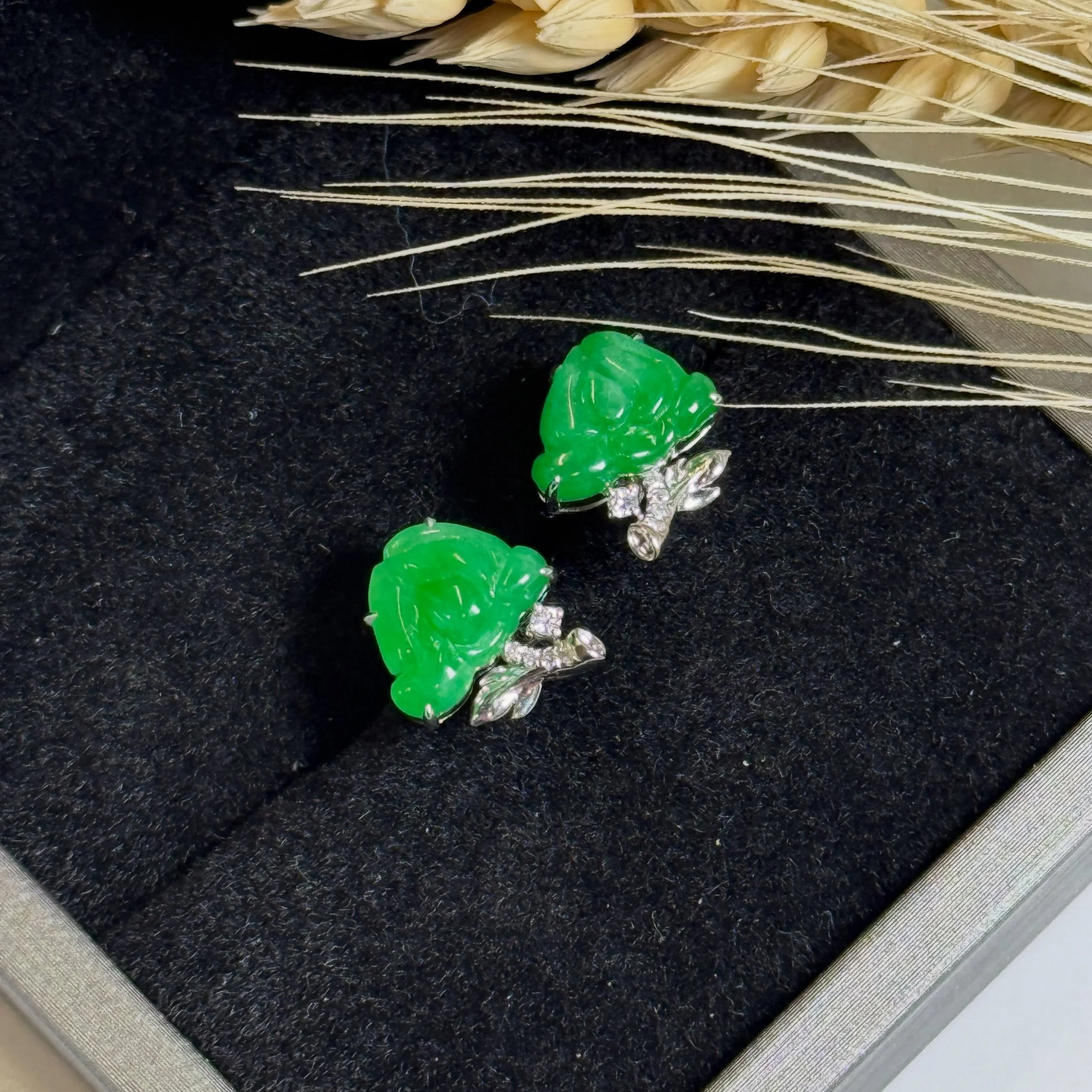 Peony Studs1.jpg