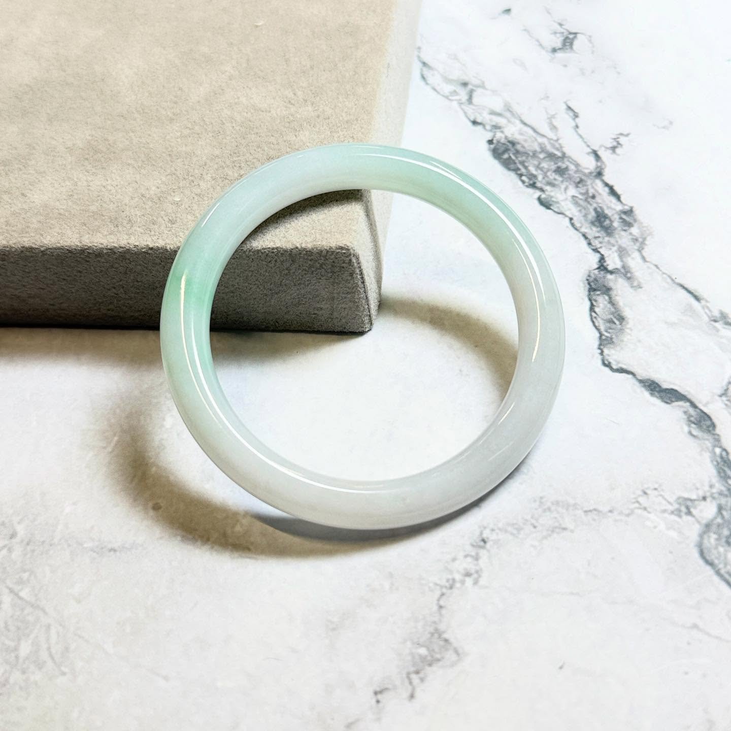 The Light Pastelle1.jpg