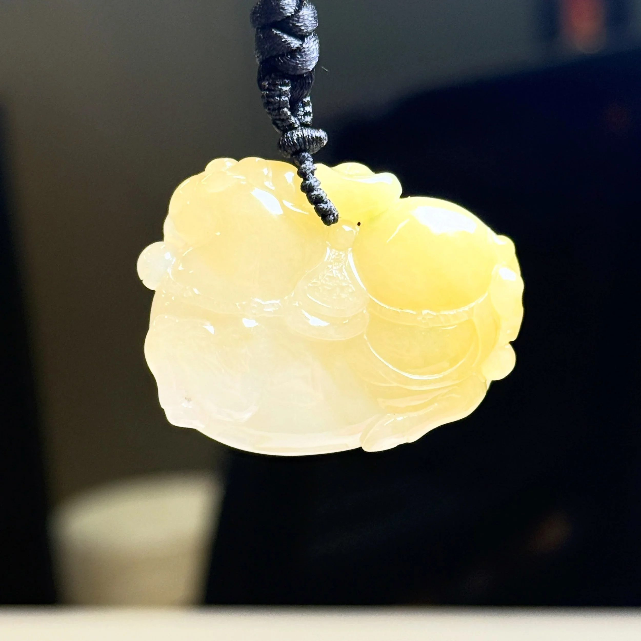 Yellow Majestiqué3.jpg