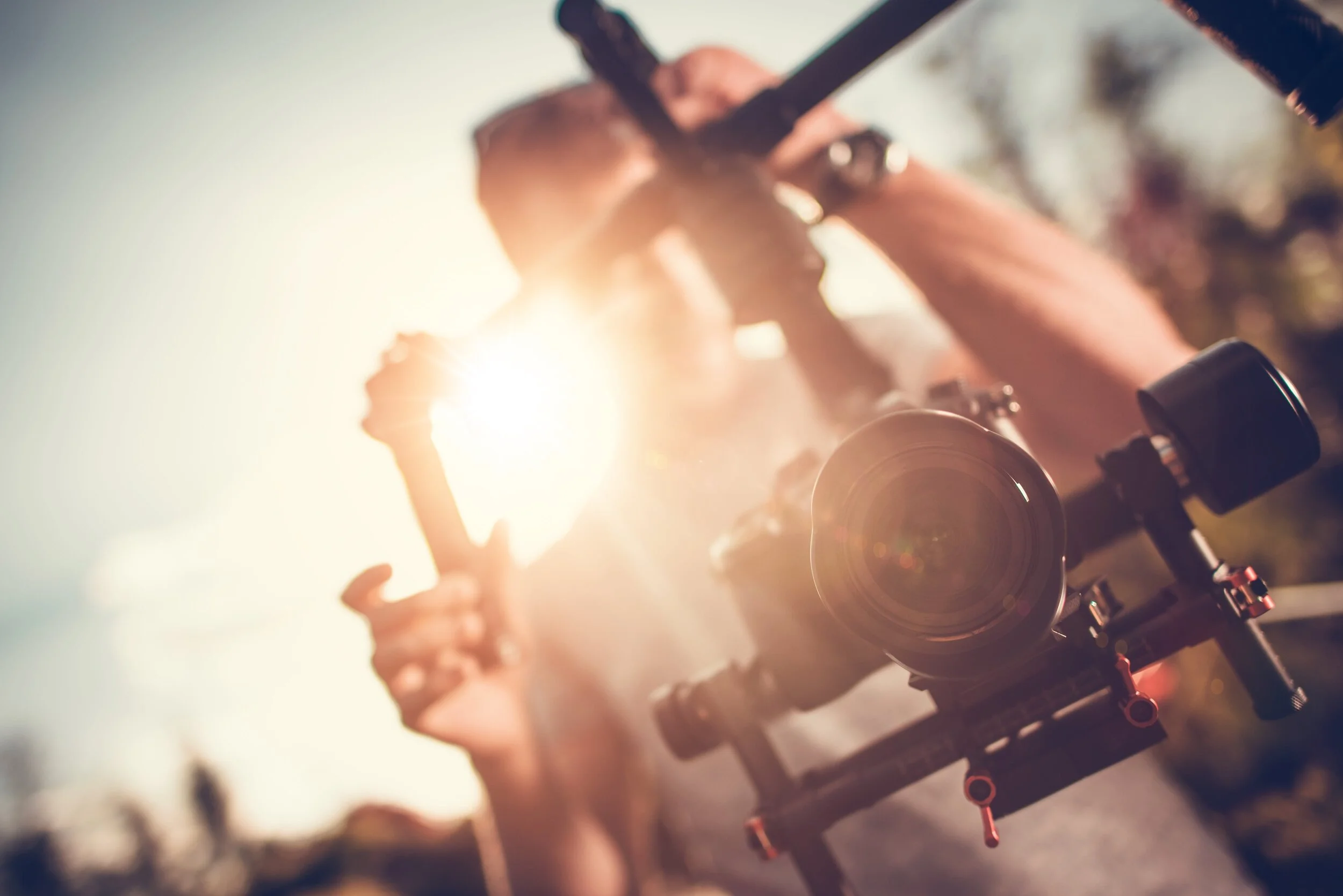 camera-gimbal-dslr-video-P8D8EWP-min.jpg