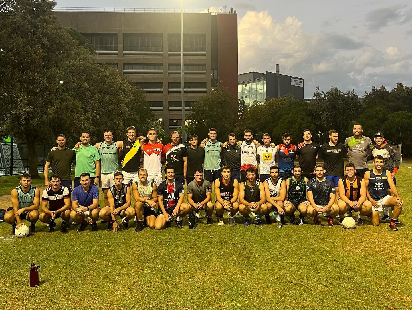 ✨ Last Training for the Pearses 7&rsquo;s ✨

3 sleeps until the 7s and Garryowen GAC has been working tirelessly on the high form our own Ted O&rsquo;Sullivan 9&rsquo;s 🏆✨❤️

We want to wish @pearsesmelbourne the very best of luck in the competition