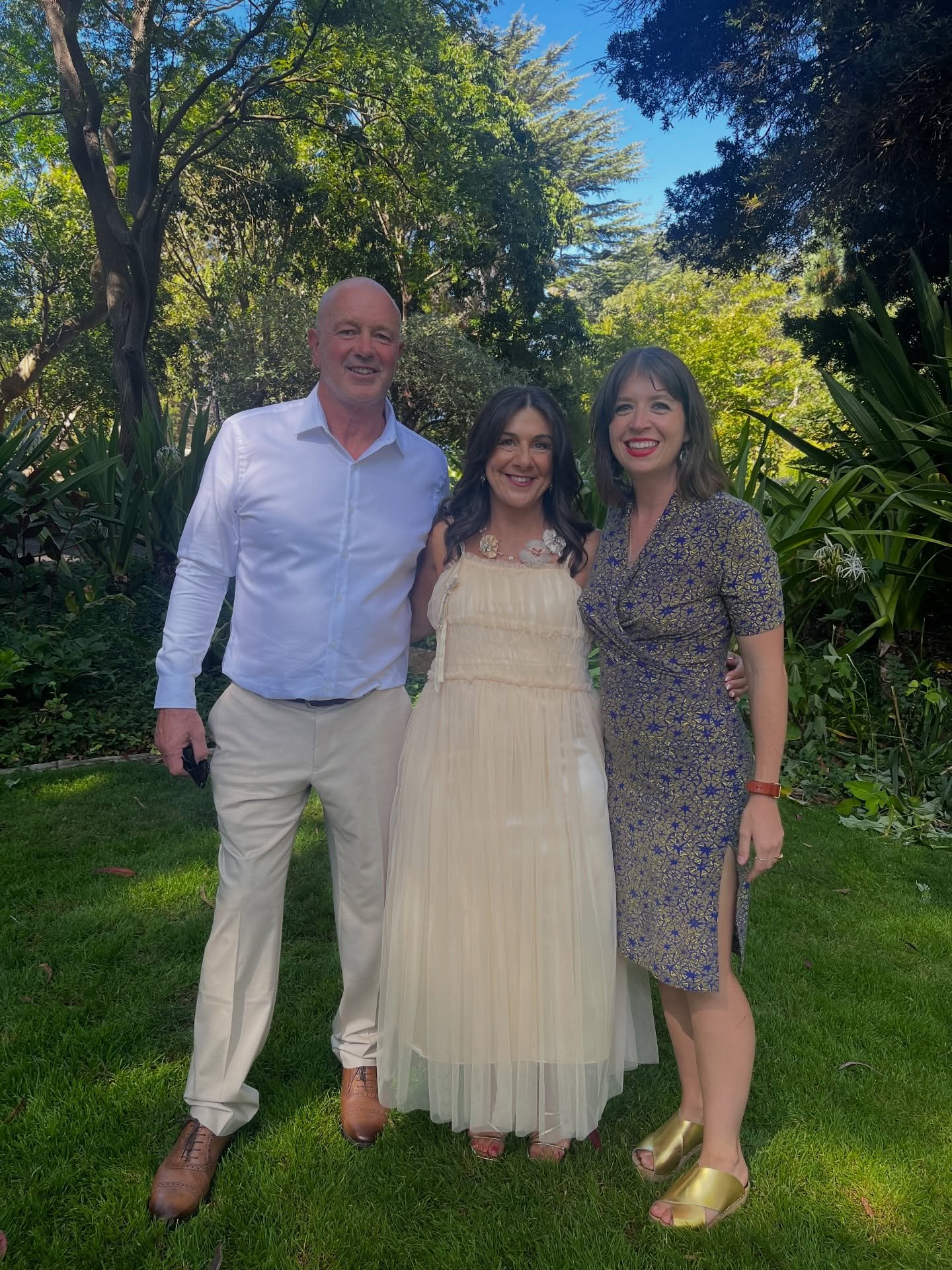 Another Saturday in summer and another lovely - with some humour of course - wedding! 💍💒👰&zwj;♀️🤵&zwj;♂️