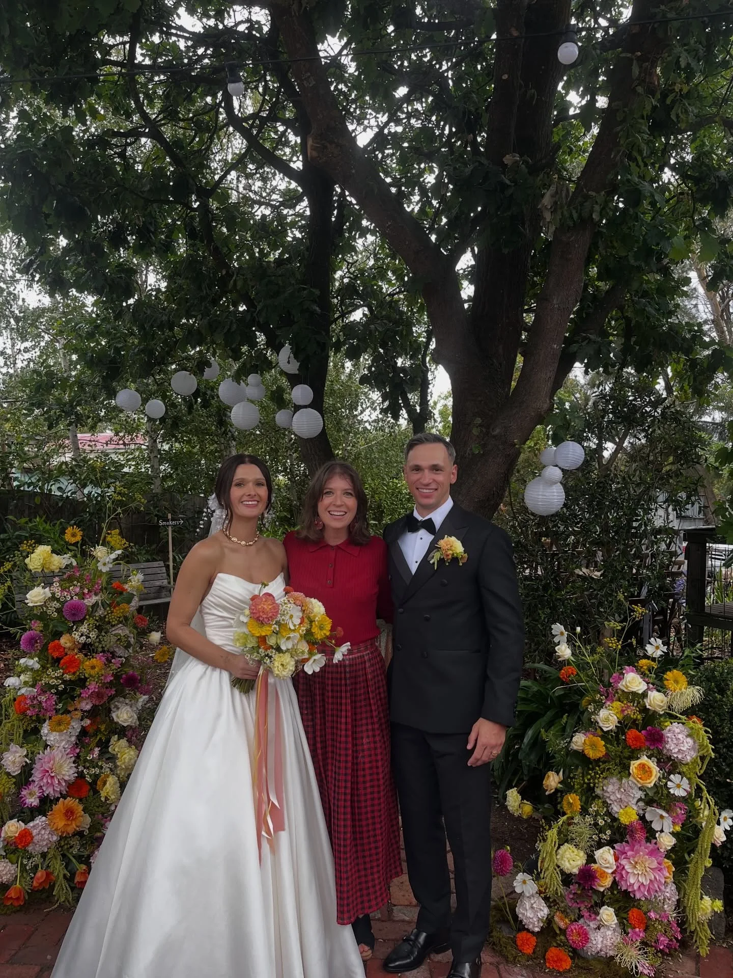 CONGRATULATIONS L&amp;J - beautiful wedding with the rain - it added charm 🤩

Thanks for having me as your celebrant 🥰

#marriagecelebrant #geelongcelebrant #surfcoastcelebrant #australiancelebrant #australianwedding