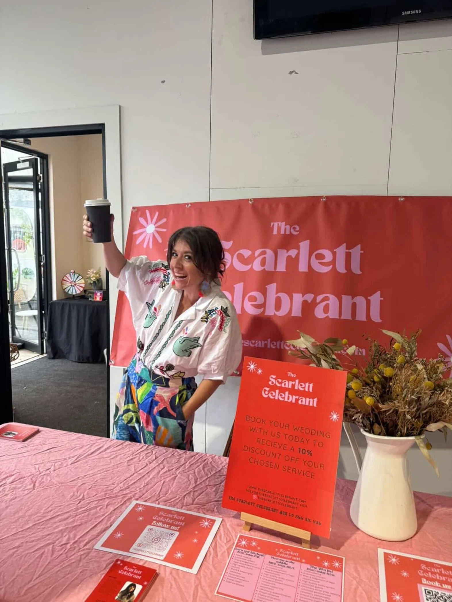 Being a marriage celebrant in the Geelong/Surf Coast (but I travel the world for work🌏) region and attending expos are a lot of fun! 
Golly what a mouthful - I really felt like I needed to get the locations across 😜🤣

I love weddings and working w