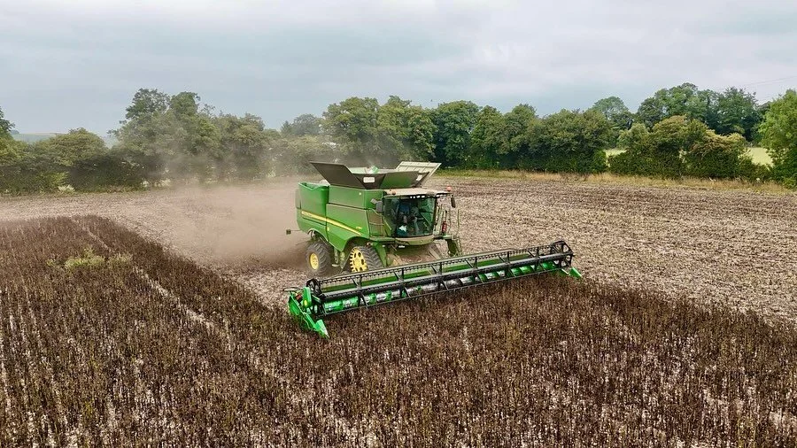 #backbritishfarming - an important day and an important campaign, raising awareness and bringing together farmers, growers, the food sector, and the general public, to drive positive change for British agriculture 🇬🇧🌾🚜

To the voice of British fa