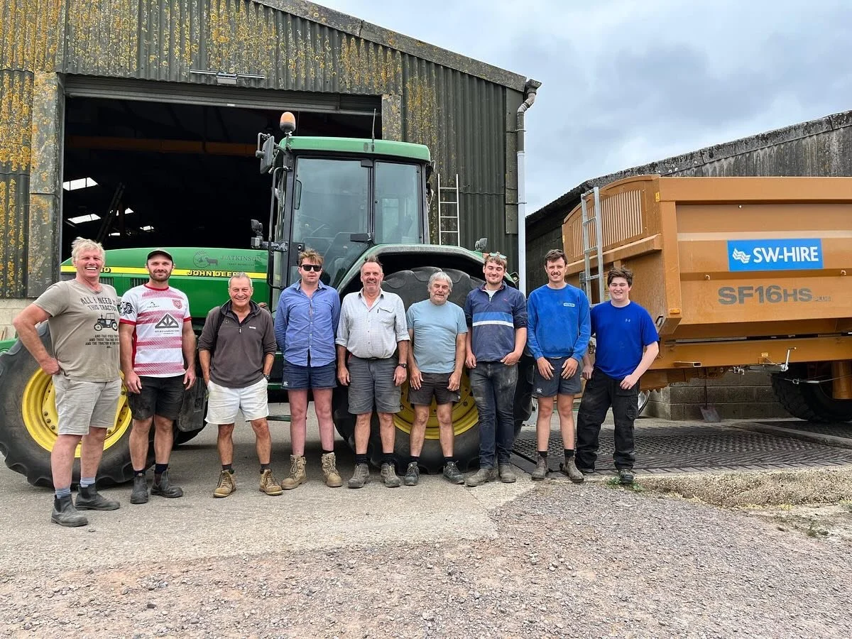 That&rsquo;s a wrap 🌾☀️👏

Big shout out to our farm team for successfully being in this year&rsquo;s harvest! 

#upperparsonagefarm #upperparsonagefarm #upperparsonagecampsite #farm #farmlife #harvest #harvest2025 #johndeeretractor #johndeere #noth