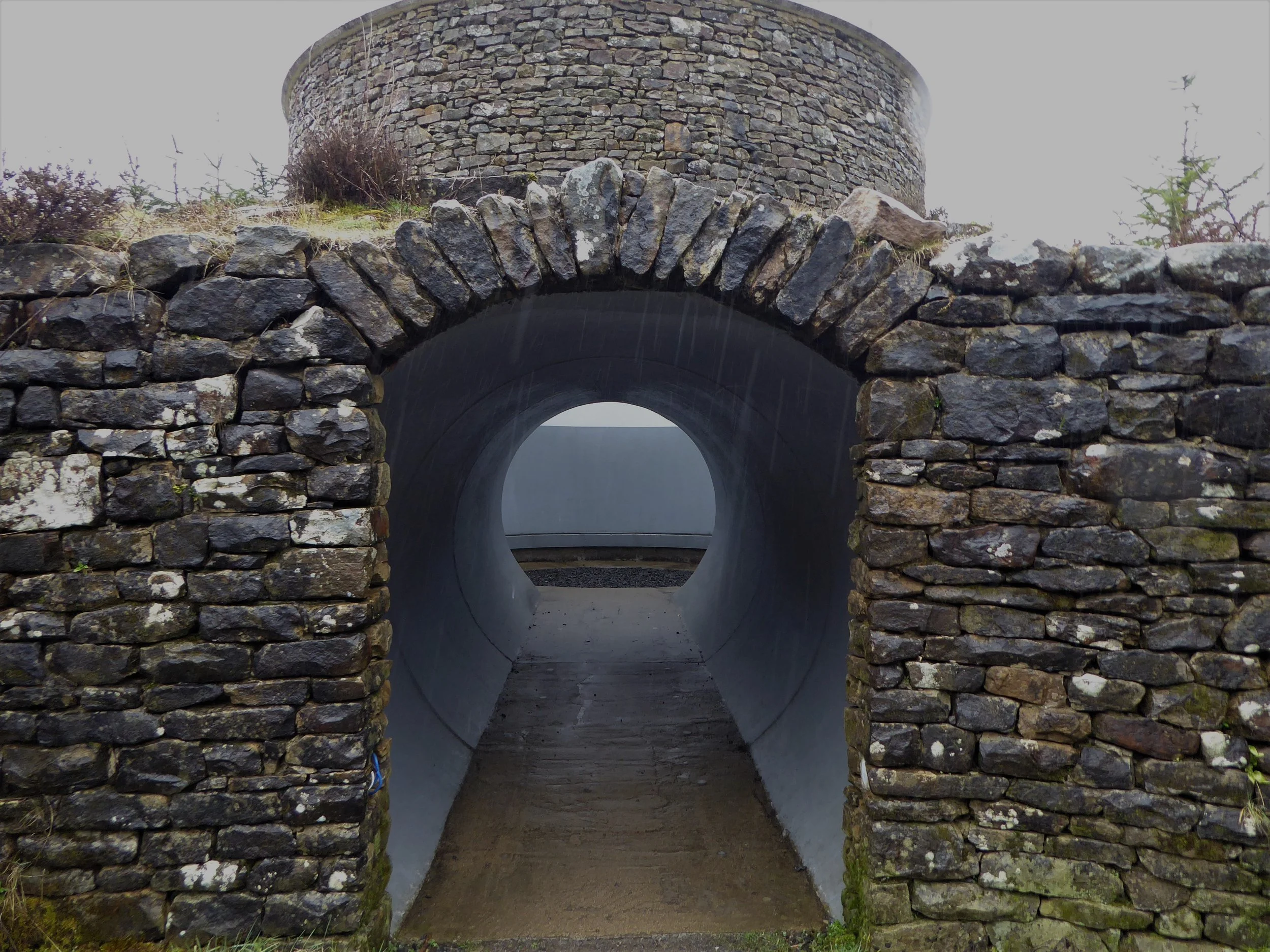cat cairn entrance light sliver 2.JPG