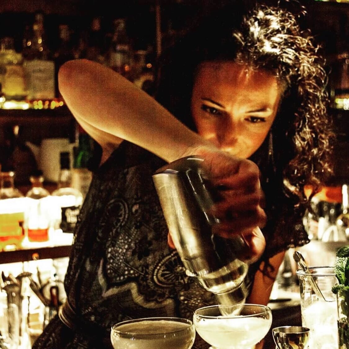 Valeria Bassetti has spent half her life behind bars....🍸cocktail bars, that is! 🔗LINK IN BIO to read the story in sharlafied.com 
.
.
.

#drinkstagram #drinks #cocktails #mixology #cocktail #drink #bartender #bar #craftcocktails #cocktailsofinstag