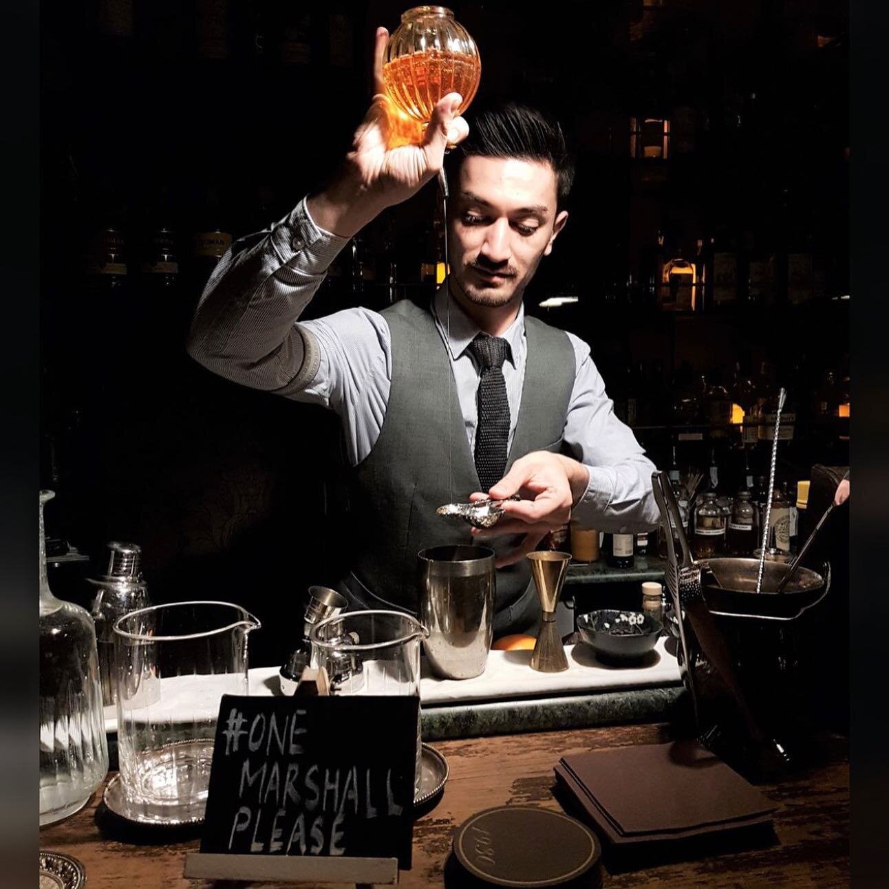 This week we interview Davide Boncimino and follow his climb from a village in Piedmont to the metropolis of Bangkok. On Sharlafied.com : story drops at 3CET🔥follow sharlafied🔥
.
.
.
.

#cocktail #cocktails #bar #drinks #bartender #italianbartender