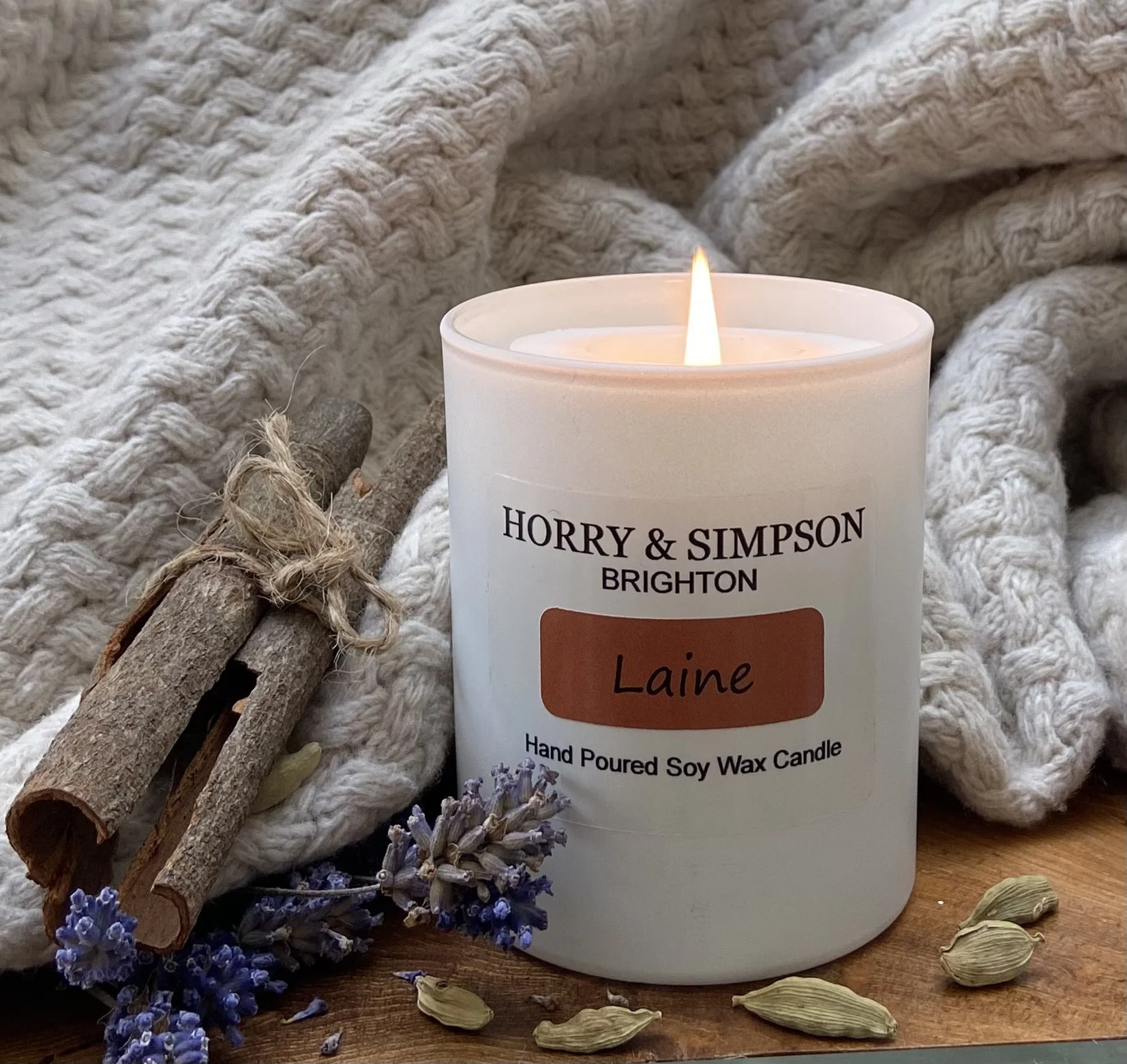 Laine Christmas  Candle : Juniper Berry, Elderberry, Cranberry & Pine Nut
