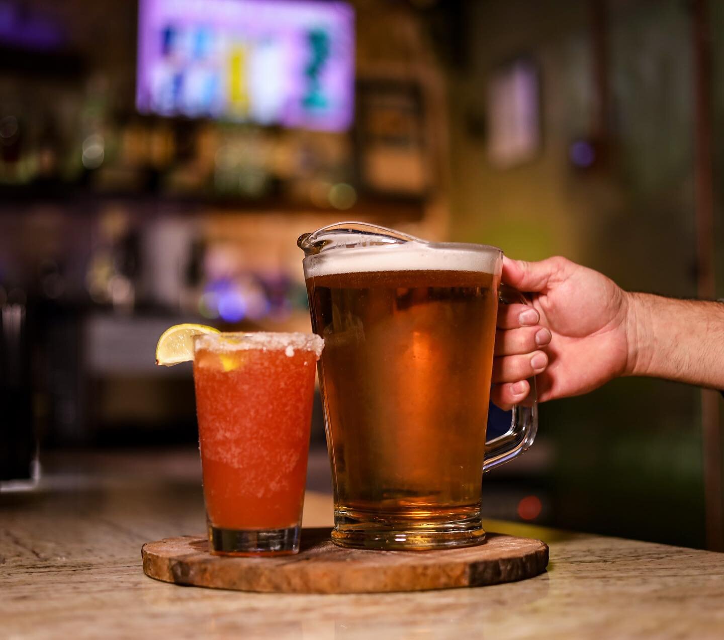 Tuesdays are for micheladas in the heart of Wynwood with your mates🍺🔝

$5 Beer Bucket 
$10 Beer Pitcher 

Book your table now 🗓  Visit our website or call us (305) 505-8449

🍸www.baccanomiami.com (link in bio) 
📍169 NW 23rd St, Miami, FL.

#wynw