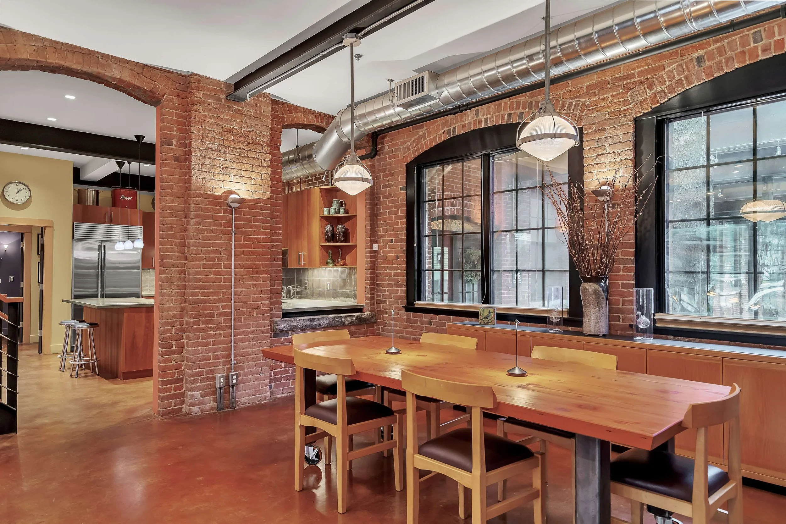 _DMW1025 - small.jpeg