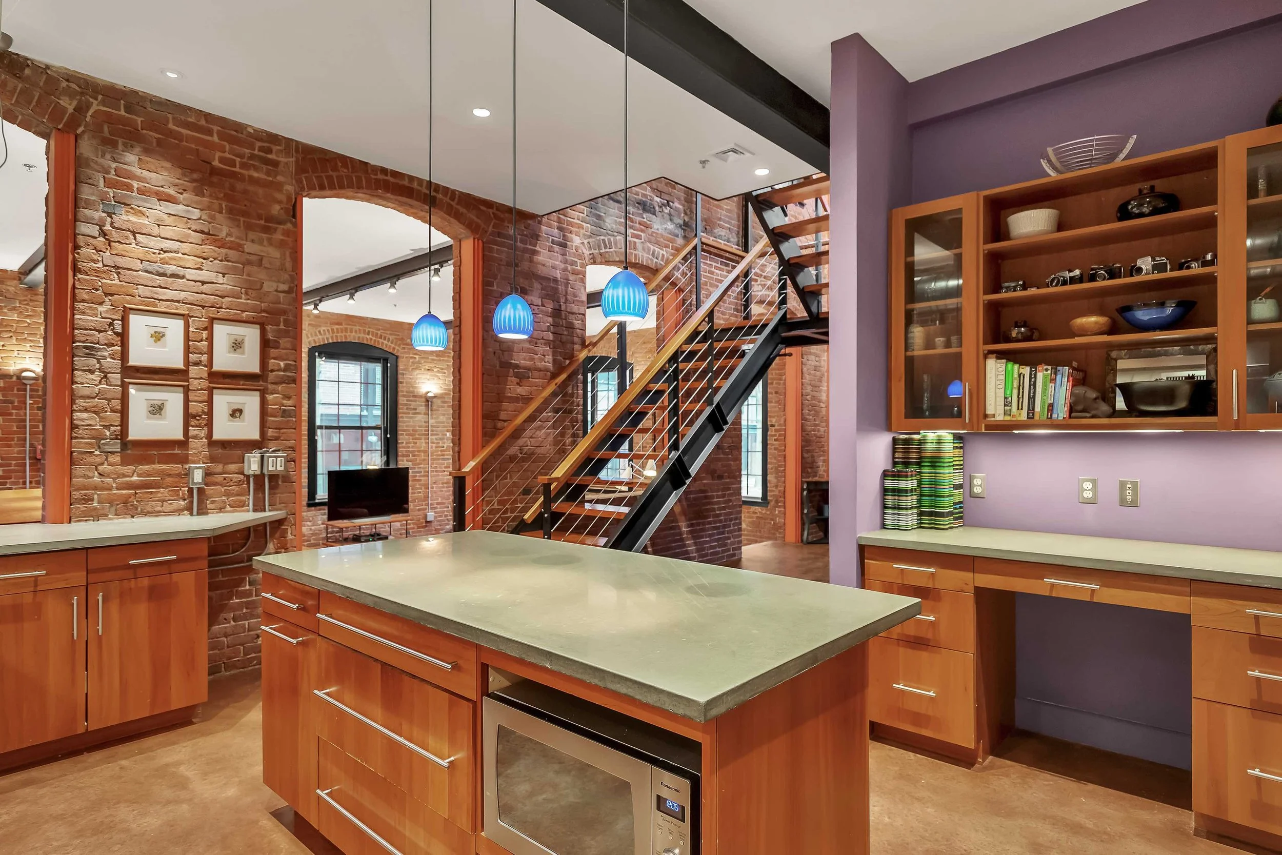 _DMW0988 - small.jpeg