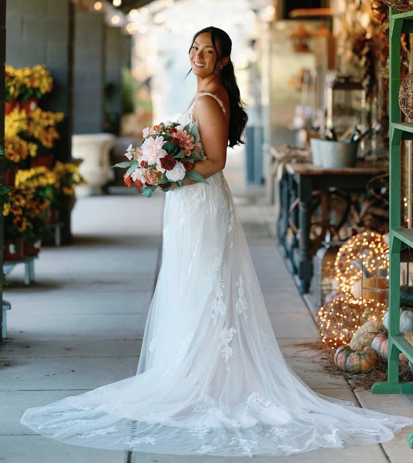 Happy Friday Brideday to this bronzed beauty 🤩

One round of Express for the perfect wedding glow 🤎✨