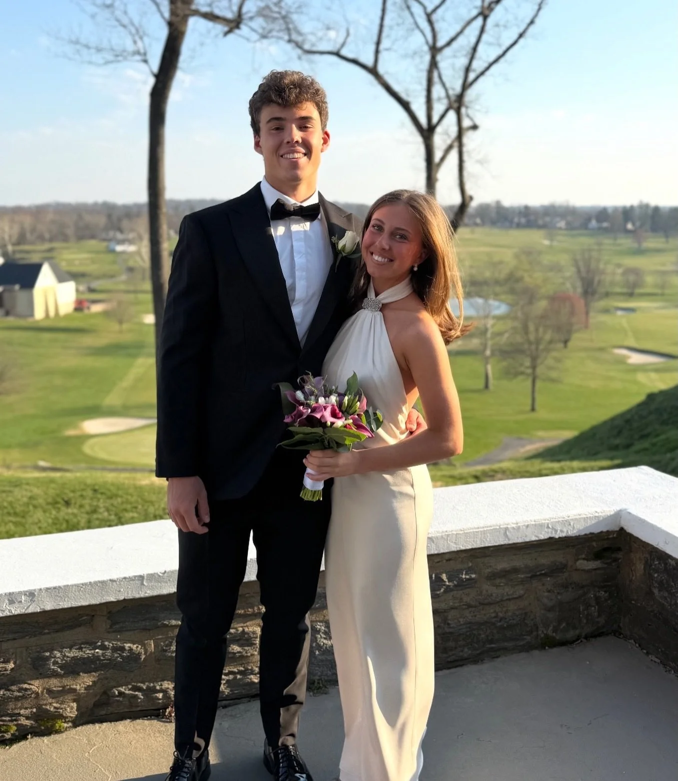 A bronzed prom! 💐✨

How beautiful is gorg, bronzed babe 🤎