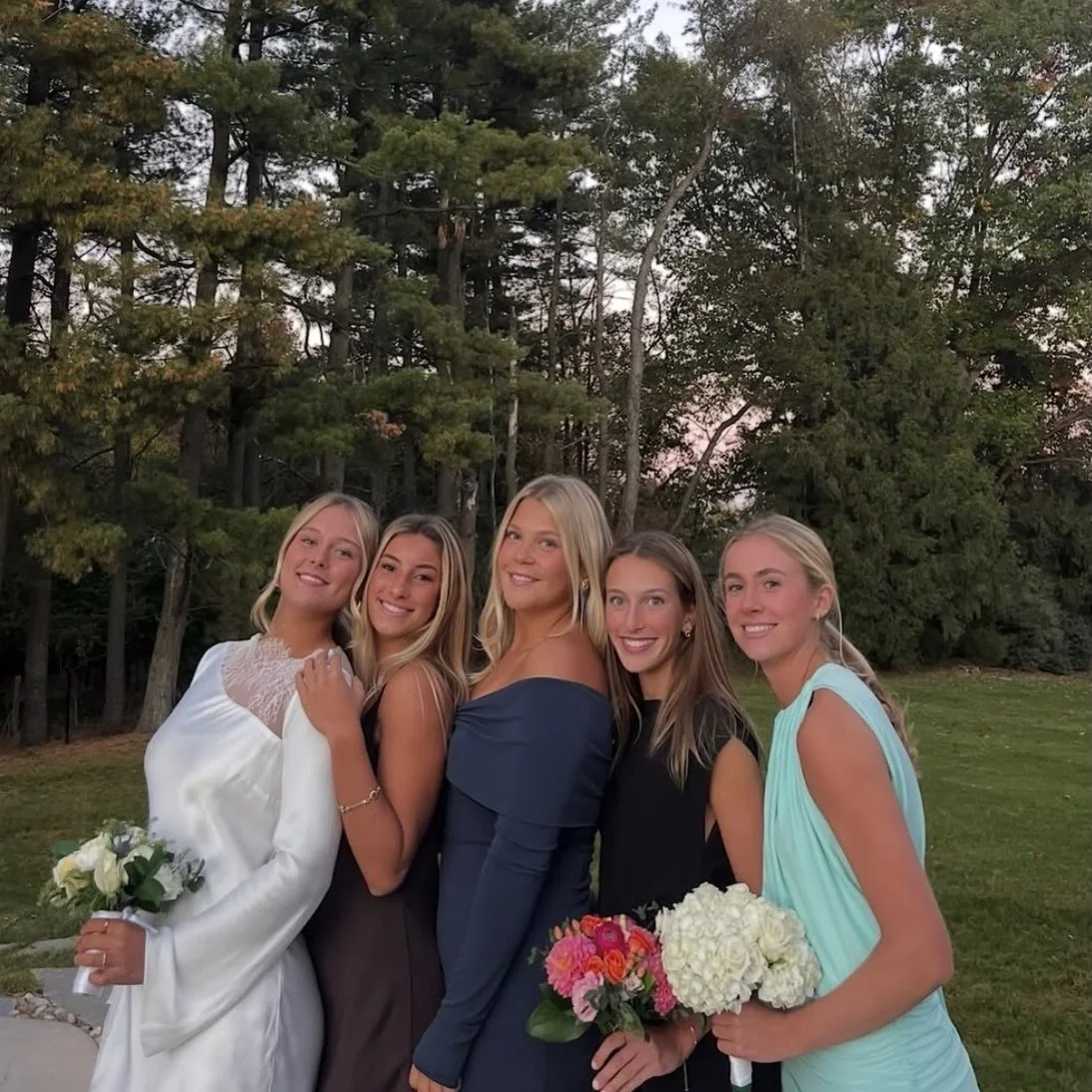 The girls take on HoCo! 💐

A mix of Express &amp; Standard on these beauties 🤎✨