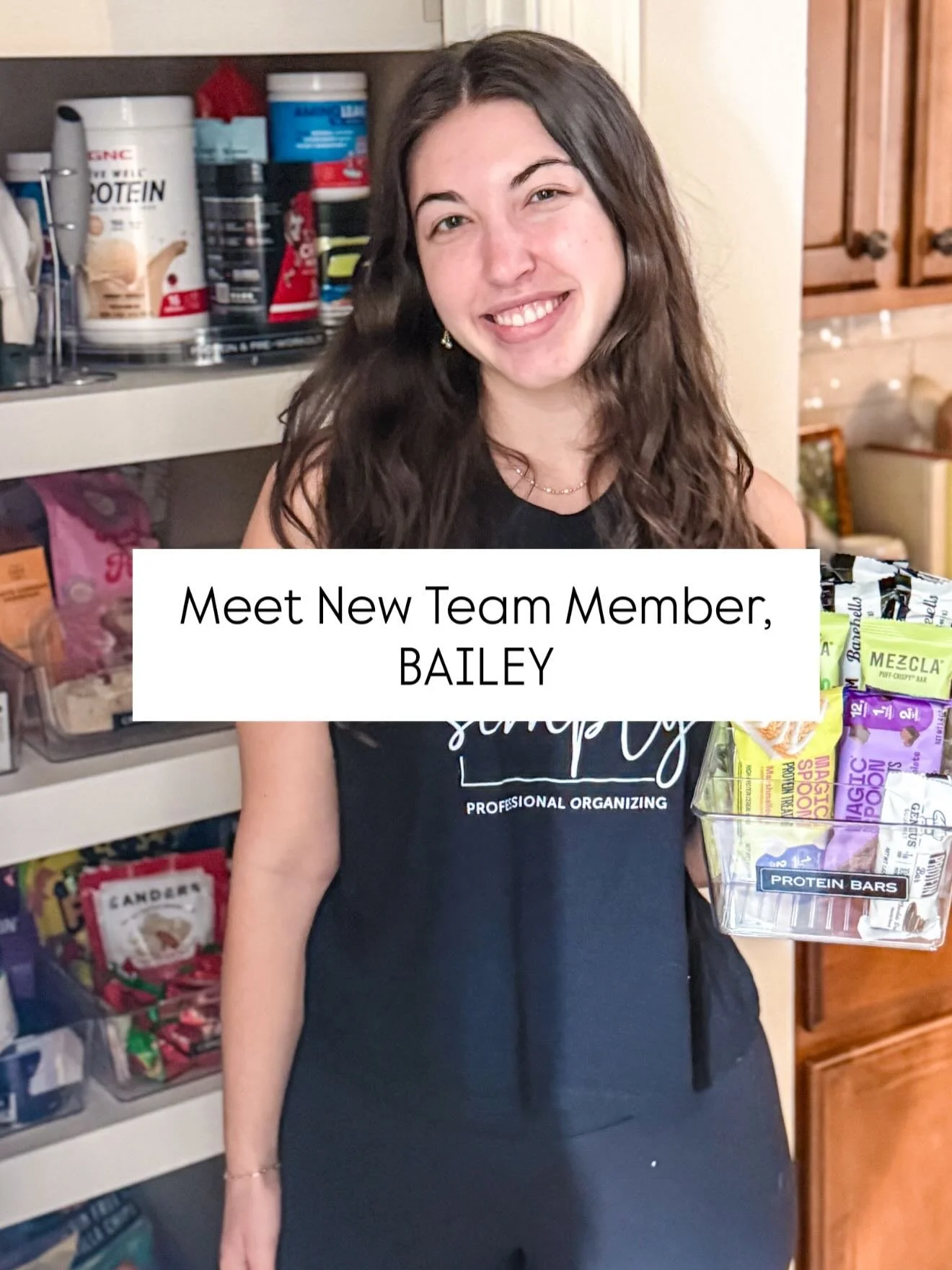 Meet Bailey! 💕 She joined the team as our Social Media + Organizing Coordinator. Already she has been killing it on projects and social media - she even finished her 12-week training early 👏🏻 Bailey is from Florida and a senior at the University o