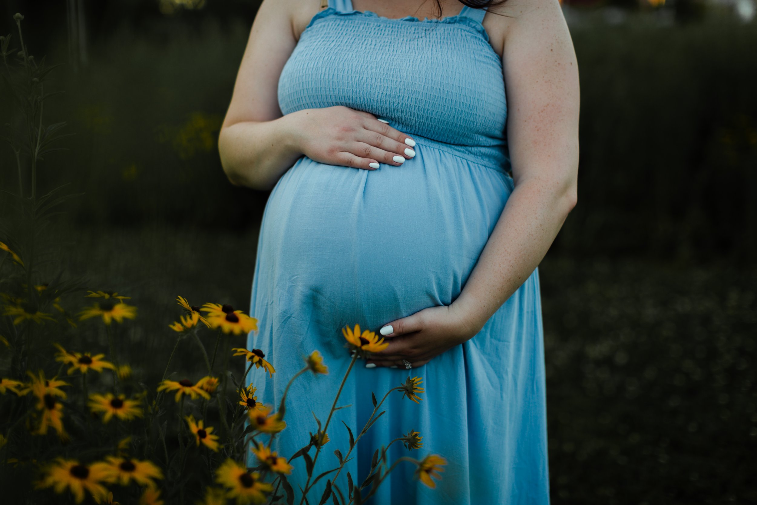 Creative Postpartum Gifts New Moms Love — Joylily Photography
