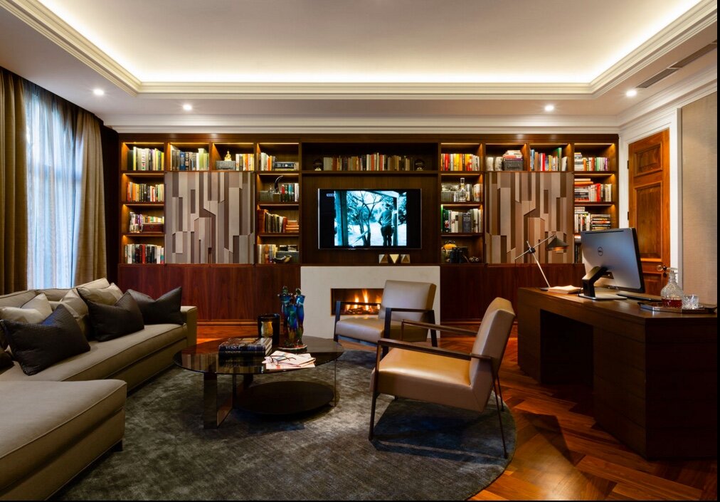 Hampstead: Bespoke hand-knotted matka silk rug