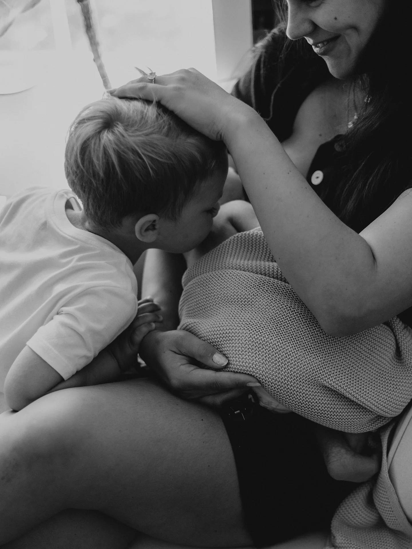 the sweetest big brother 🤍

#clevelandphotographer&nbsp;#ohiophotographer&nbsp;#clevelandfamilyphotographer&nbsp;#ohiofamilyphotographer&nbsp;#lifestylephotographer&nbsp;#naturallightphotographer&nbsp;#maternityphotography&nbsp;#ohiomom

#FamilyPhot