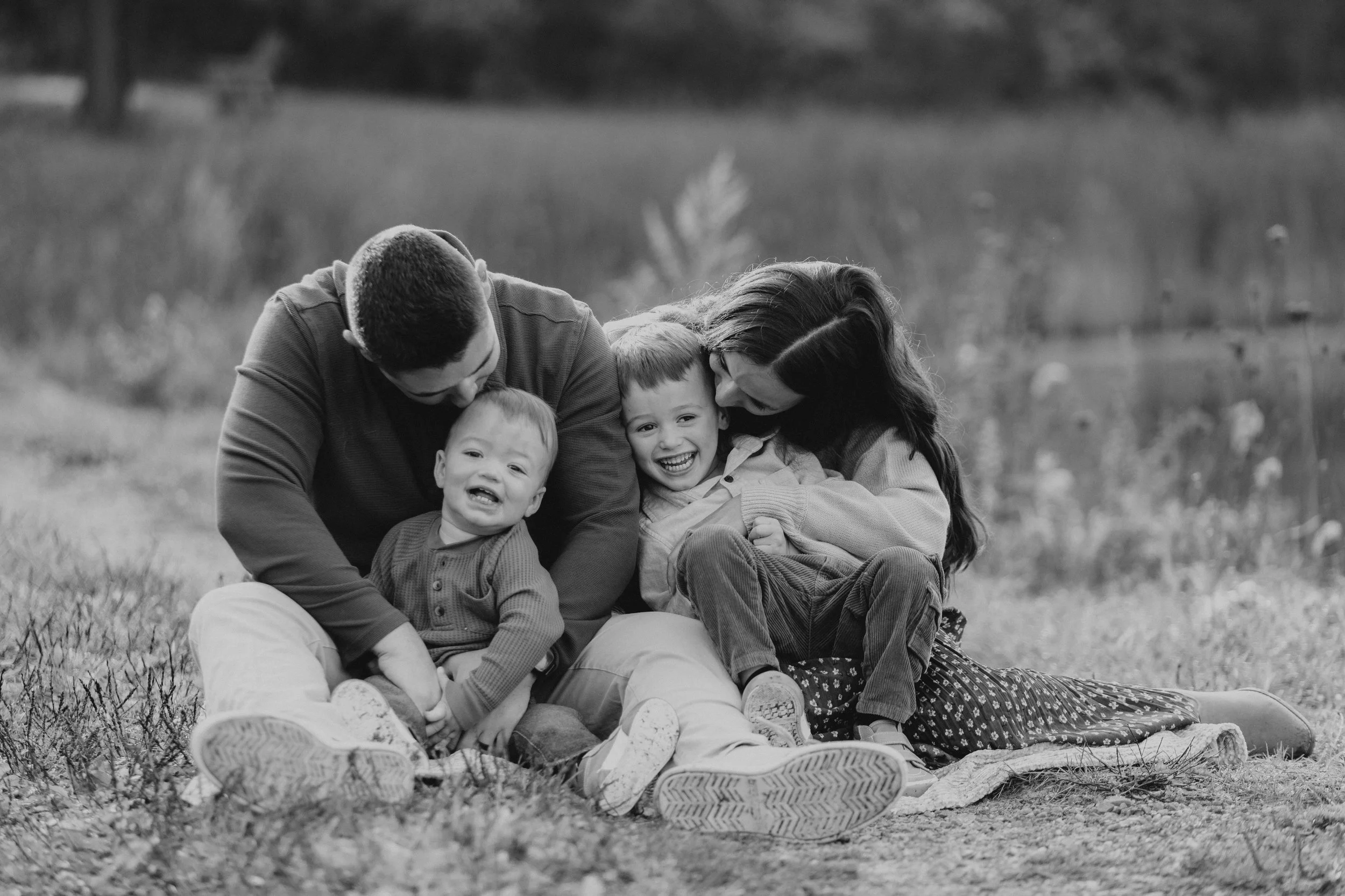 How I Capture Natural, Candid Family Moments (No Awkward Posing!)