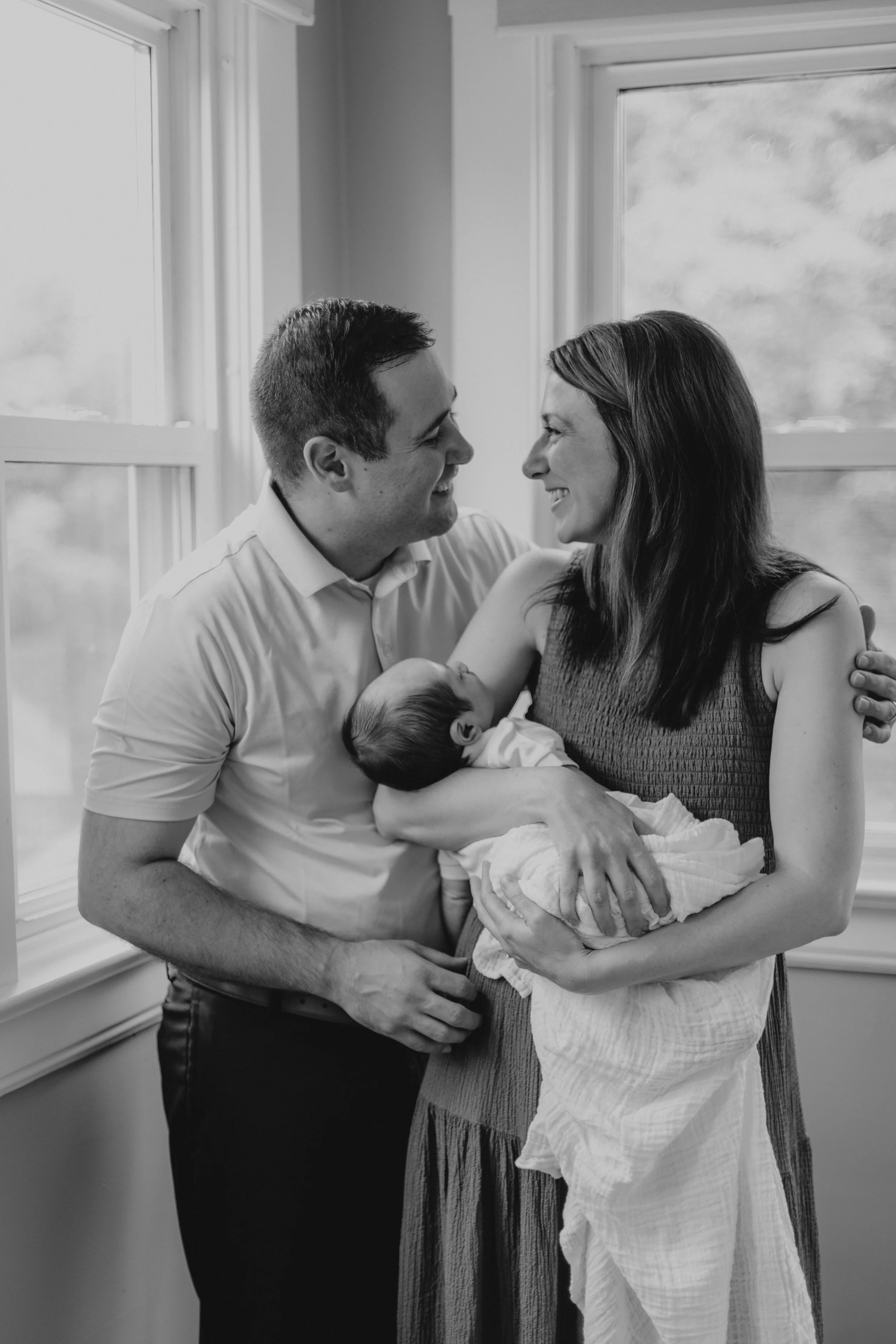 CLE_OH_newborn_session_the_Becker_Fam-75.jpg