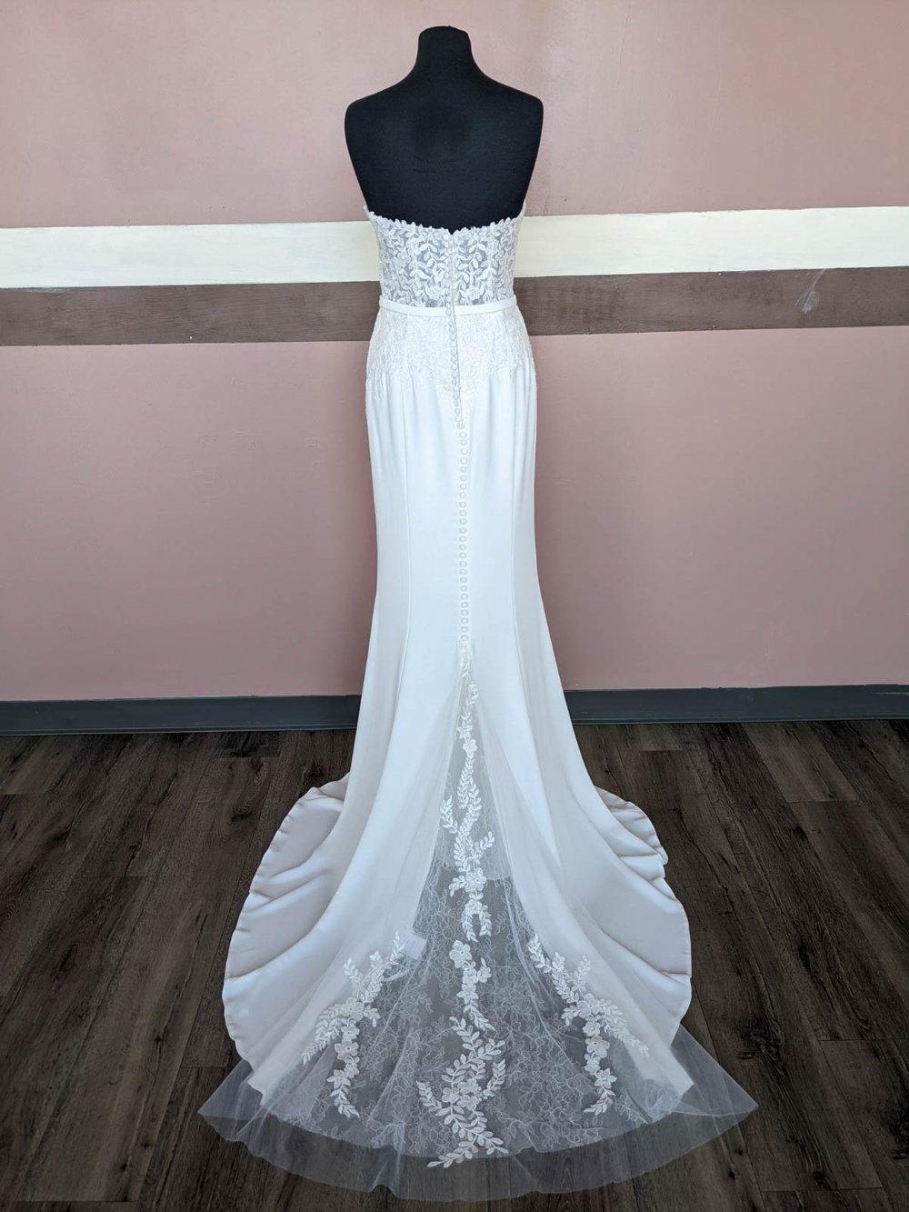 Eden Bridal Shop | London | Sarnia | Ontario Wedding Dresses & Gowns Eden Bridal Shop | London | Sarnia | Ontario Wedding Dresses & Gowns