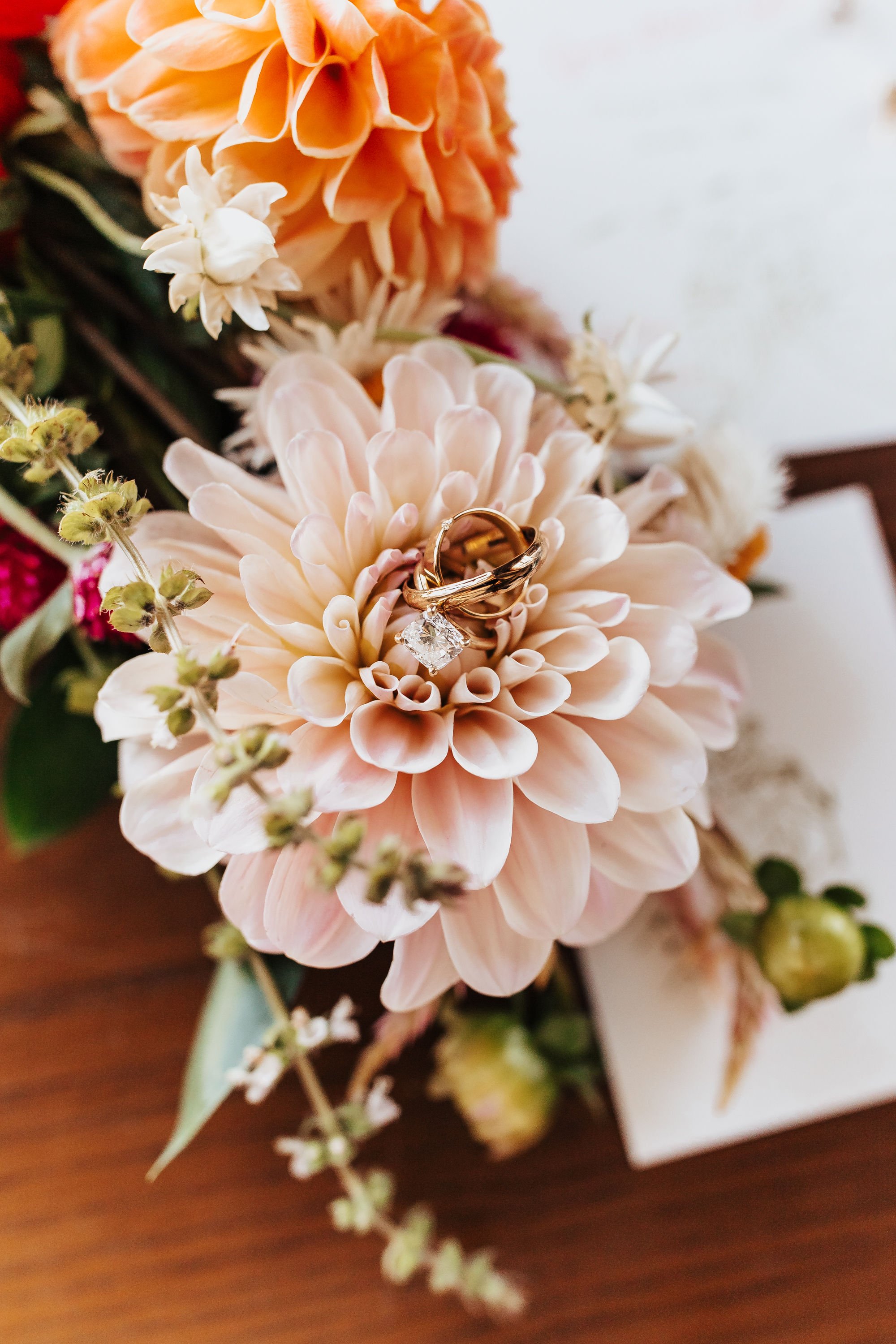 Audrey & George's A la Carte September Wedding - photographs by Alicia Lucia Photography