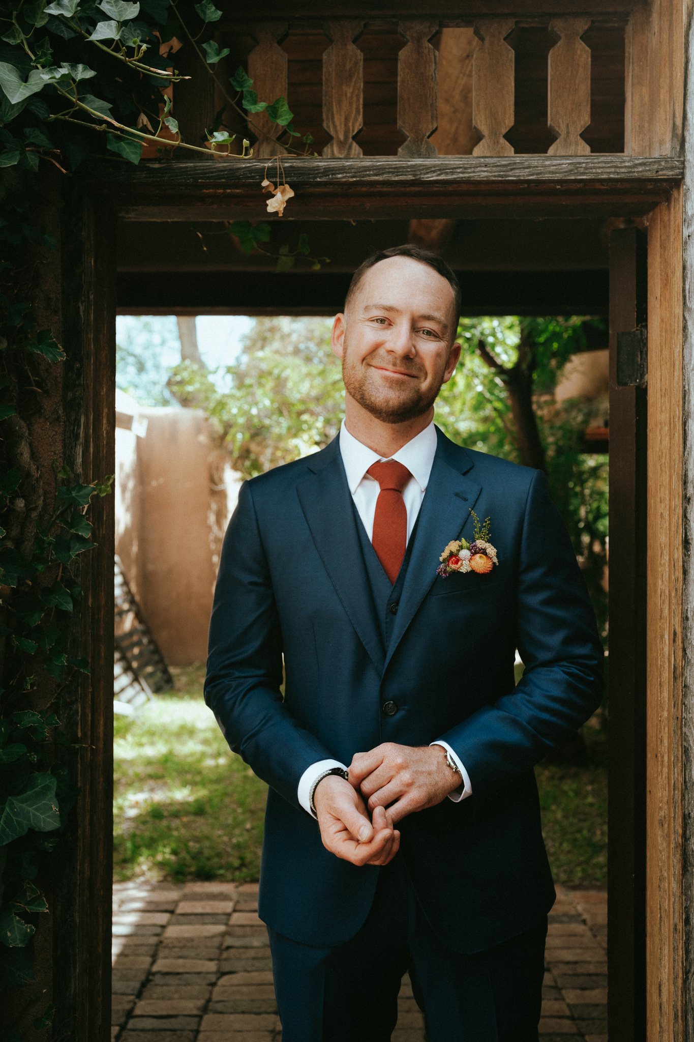 Julia & Mark's Full Service August Wedding - Photographs by Annie Quick